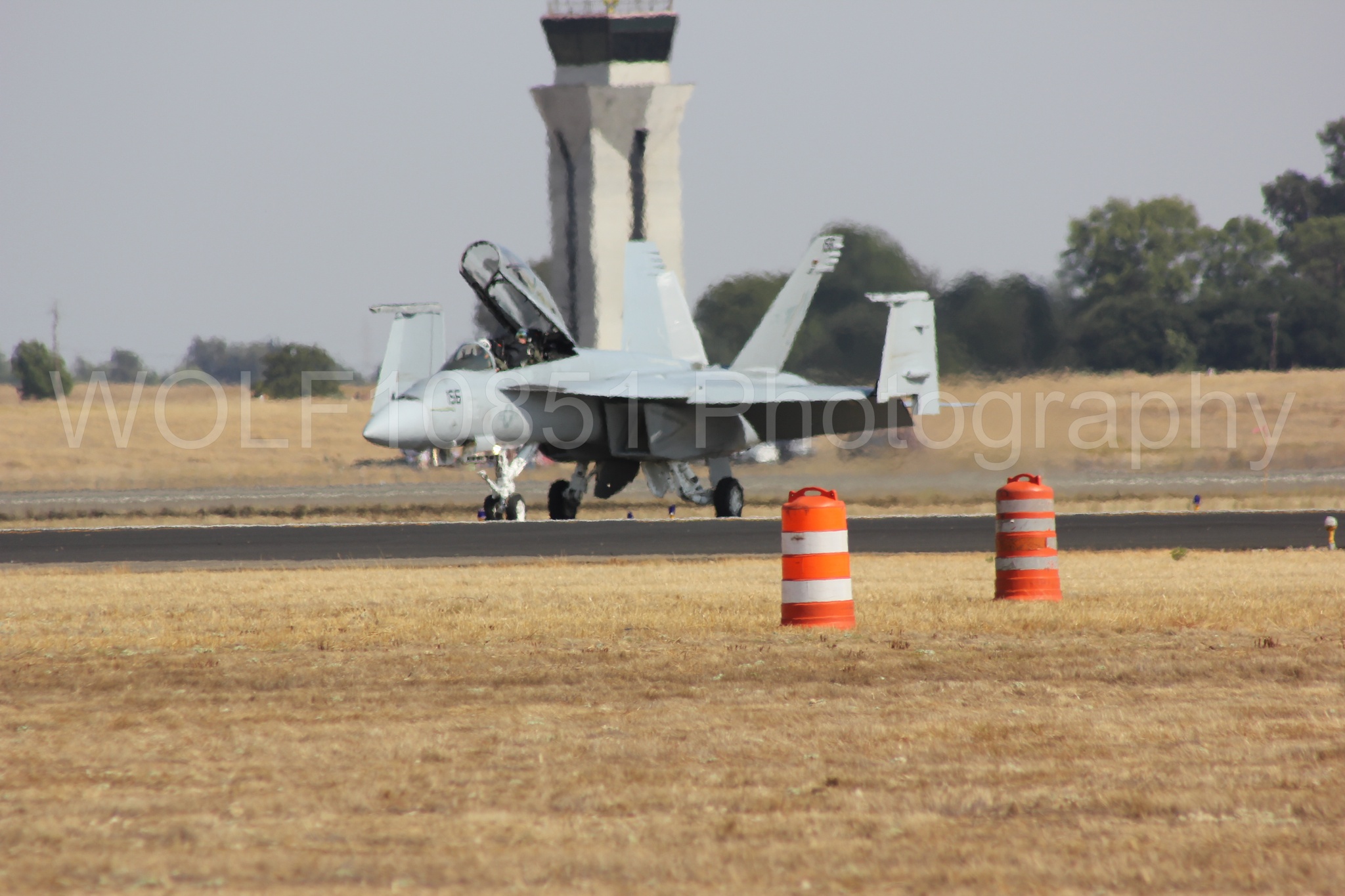 Aviation photography by WOLF10851 featuring FA-18 Super Hornet, California Capital Airshow 2011.