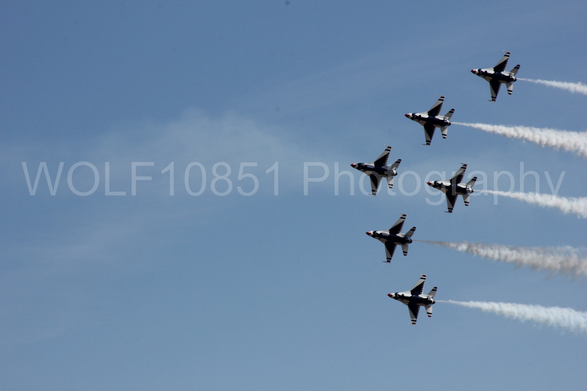 Aviation photography by WOLF10851 featuring F-16 Fighting Falcon, Thunderbirds, Red White and Blue, California Capital Airshow 2012.