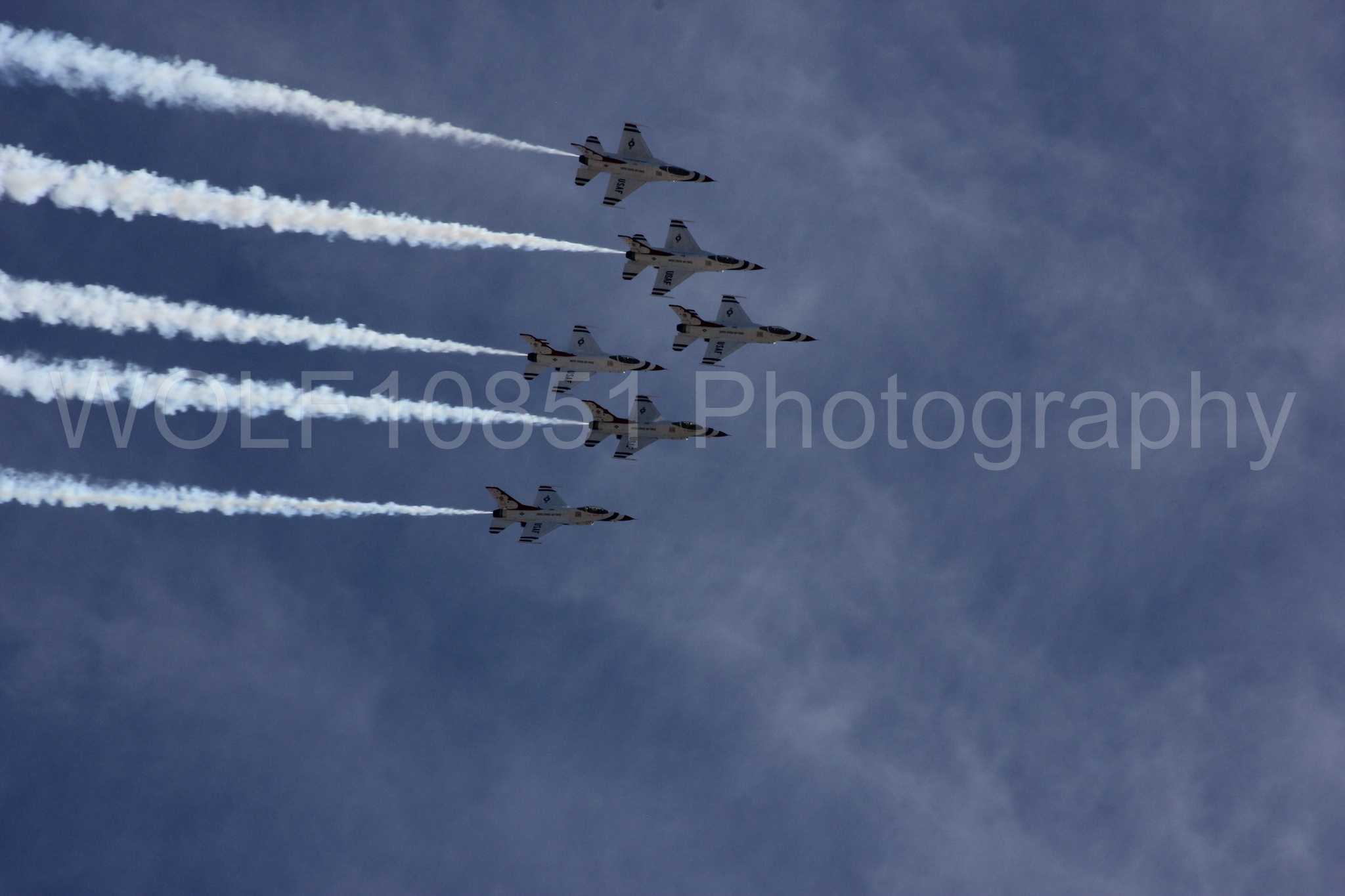 Aviation photography by WOLF10851 featuring F-16 Fighting Falcon, Thunderbirds, Red White and Blue, California Capital Airshow 2012.