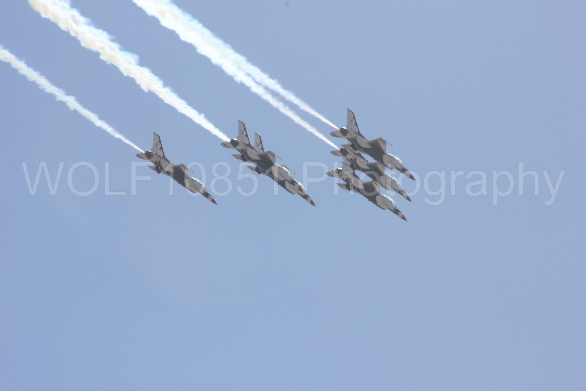 Aviation photography by WOLF10851 featuring F-16 Fighting Falcon, Thunderbirds, Red White and Blue, California Capital Airshow 2012.