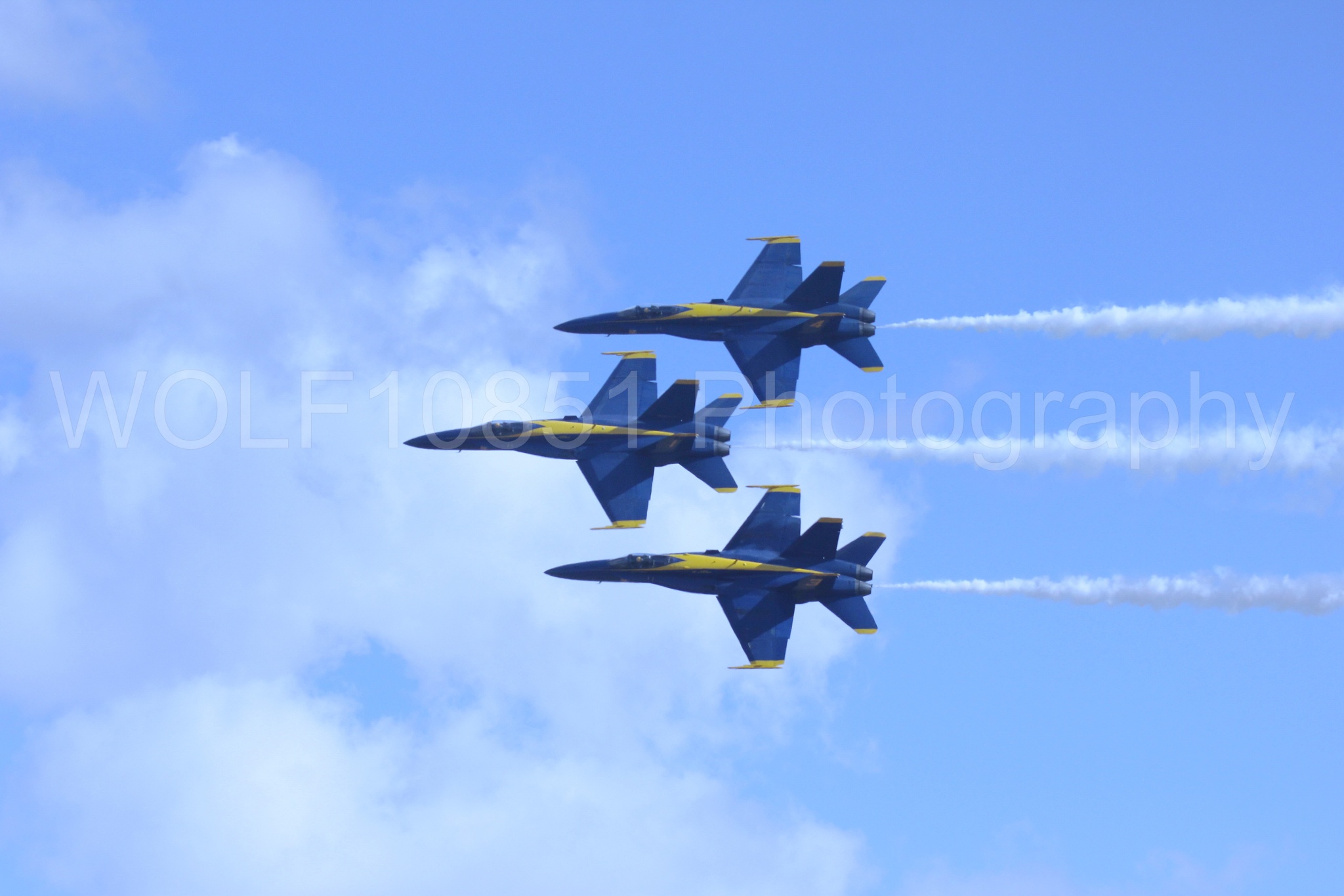 Aviation photography by WOLF10851 featuring F-18 Hornet, Blue Angels, California Capital Airshow 2016, Blue and Gold.