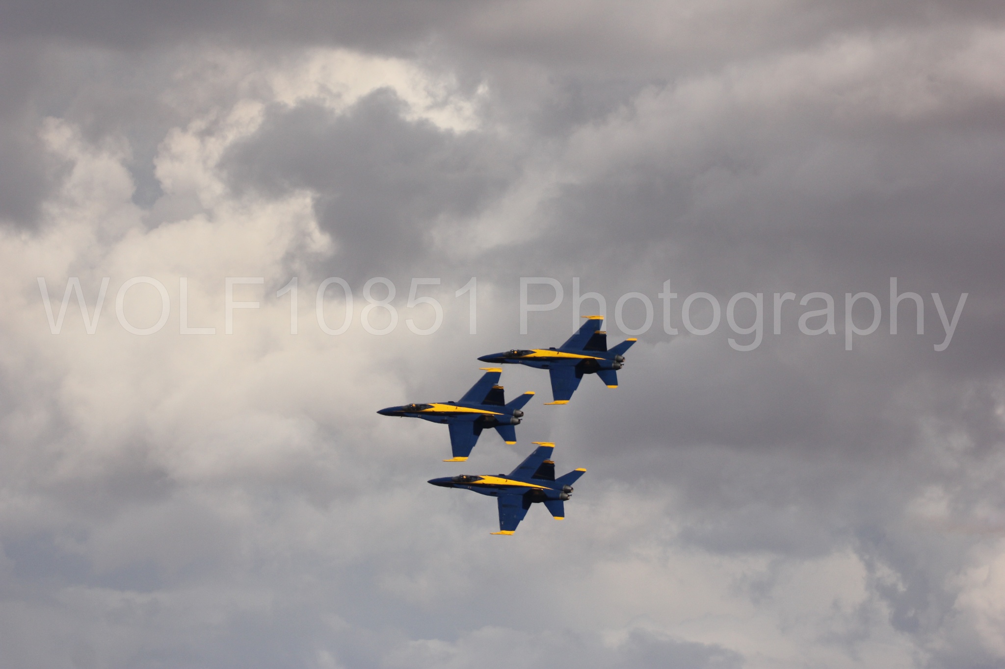 Aviation photography by WOLF10851 featuring F-18 Hornet, Blue Angels, California Capital Airshow 2016, Blue and Gold.