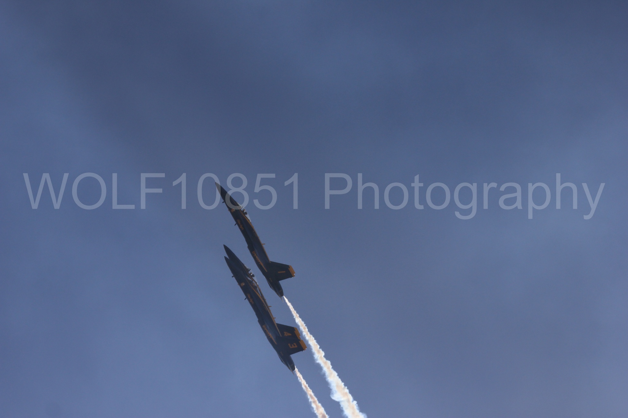 Aviation photography by WOLF10851 featuring F-18 Hornet, Blue Angels, California Capital Airshow 2016, Blue and Gold.
