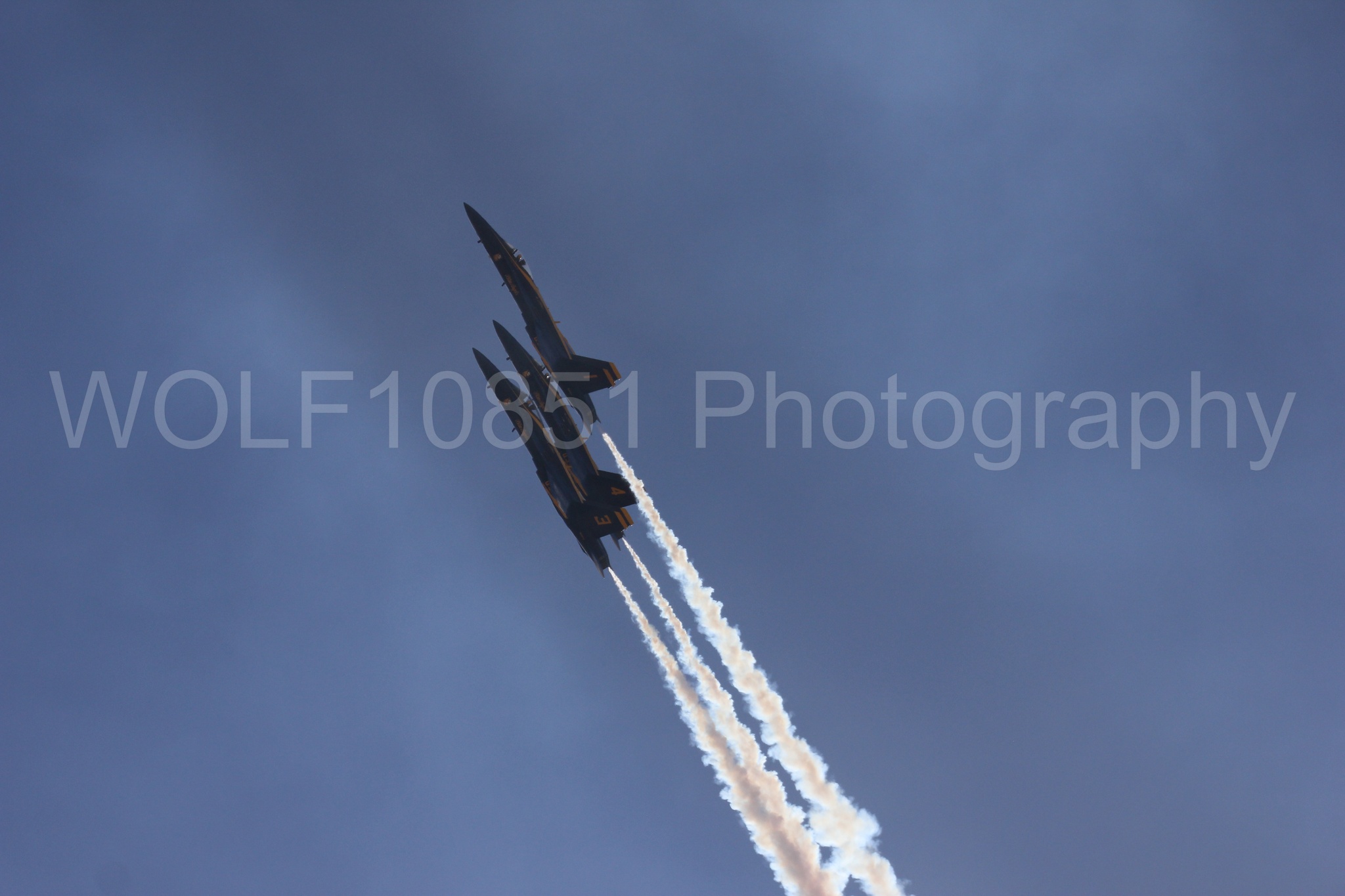 Aviation photography by WOLF10851 featuring F-18 Hornet, Blue Angels, California Capital Airshow 2016, Blue and Gold.
