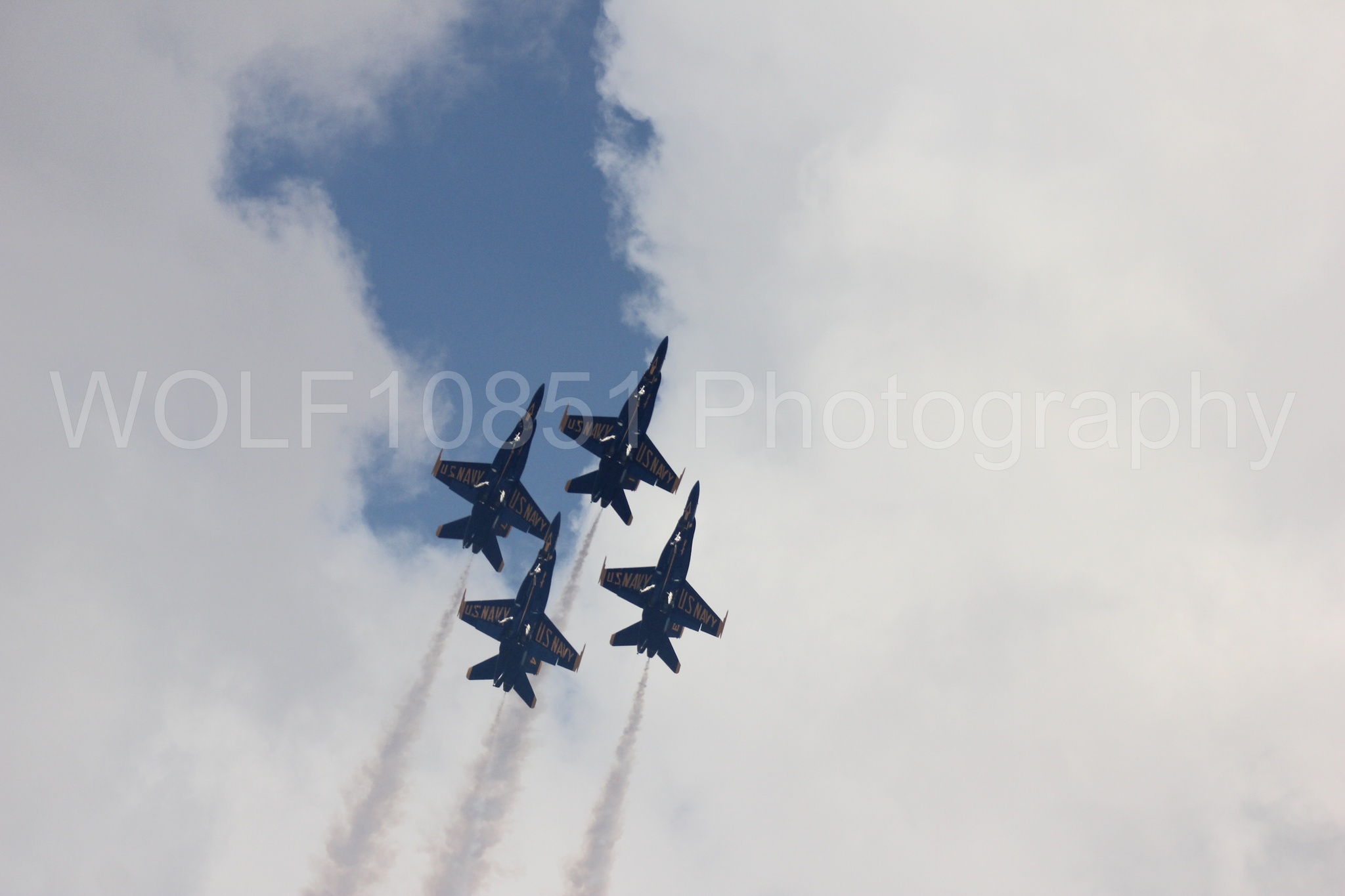 Aviation photography by WOLF10851 featuring F-18 Hornet, Blue Angels, California Capital Airshow 2016, Blue and Gold.
