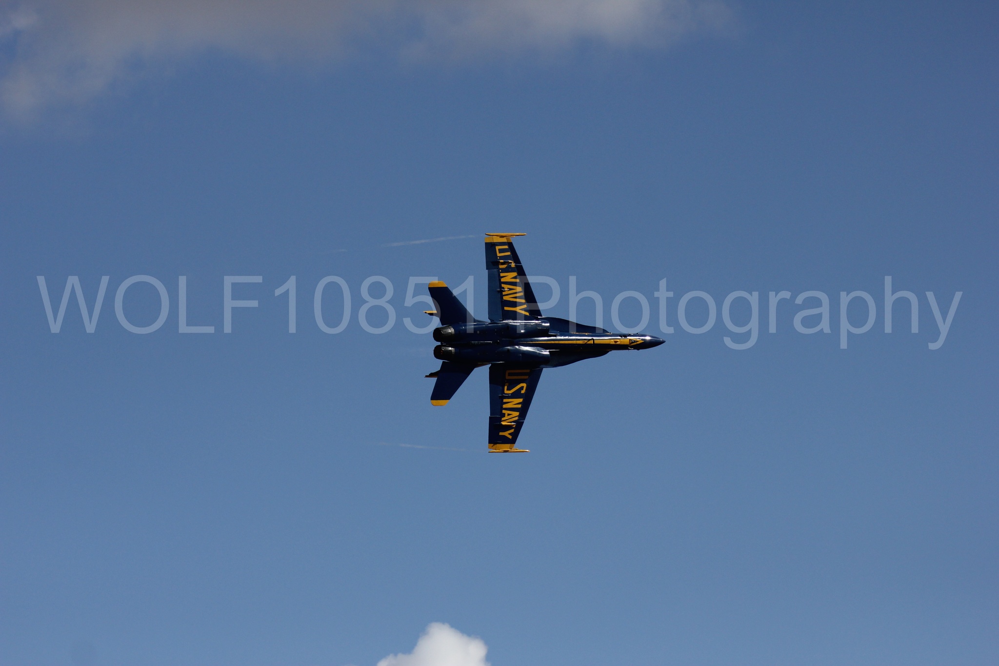 Aviation photography by WOLF10851 featuring F-18 Hornet, Blue Angels, California Capital Airshow 2016, Blue and Gold.