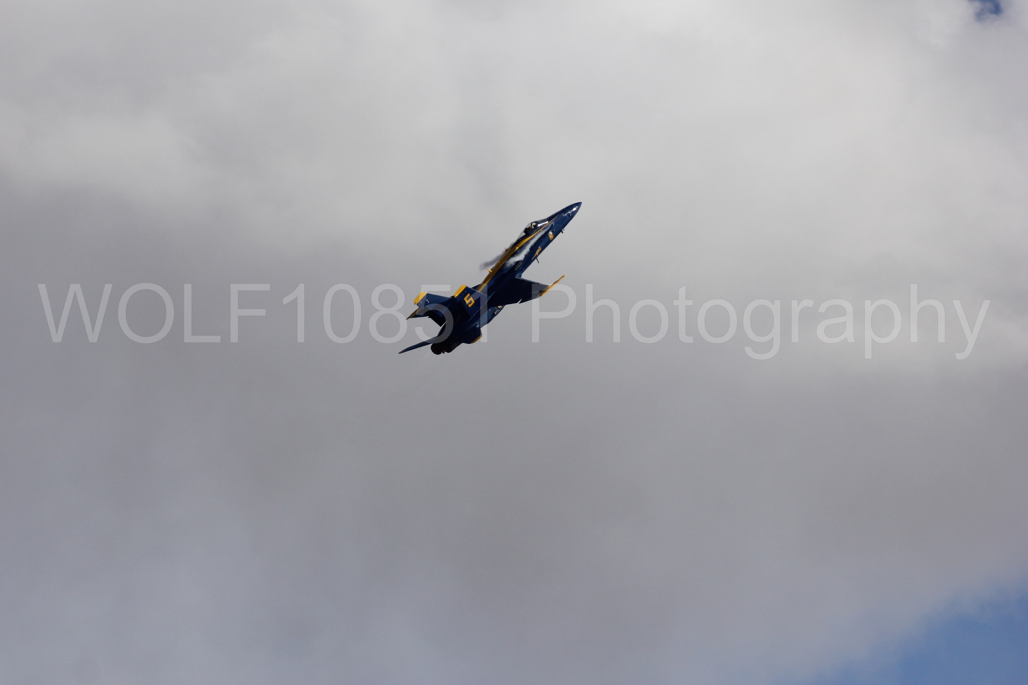 Aviation photography by WOLF10851 featuring F-18 Hornet, Blue Angels, California Capital Airshow 2016, Blue and Gold.
