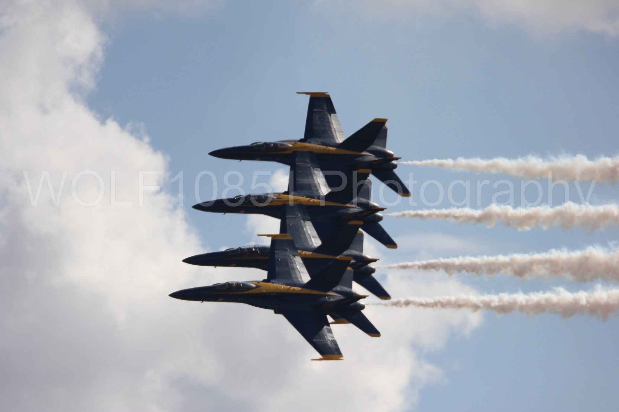 Aviation photography by WOLF10851 featuring F-18 Hornet, Blue Angels, California Capital Airshow 2016, Blue and Gold.