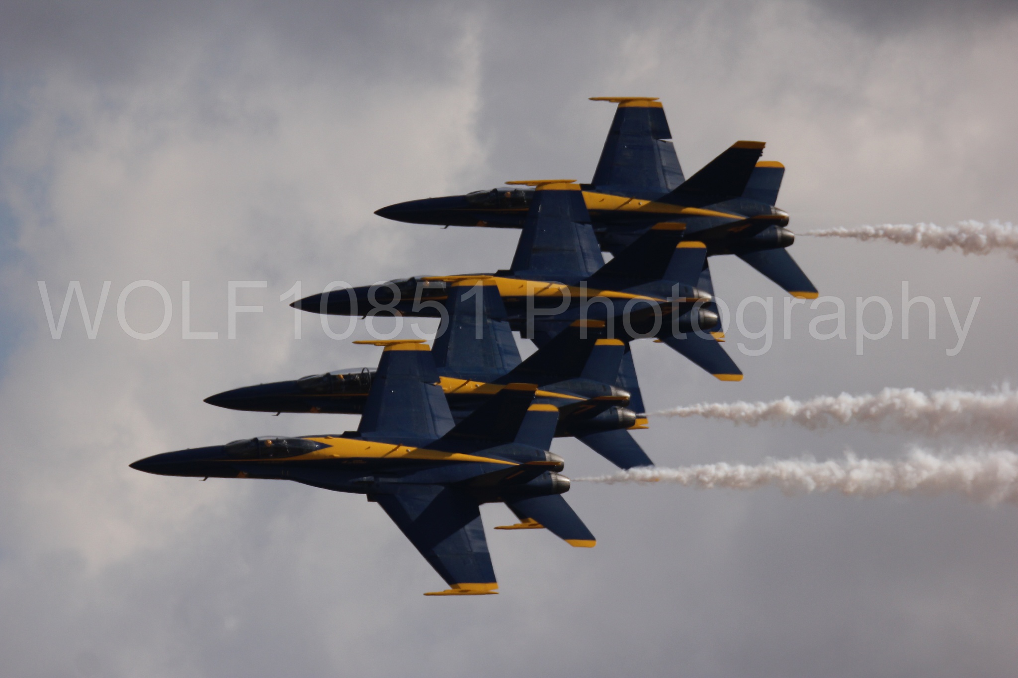 Aviation photography by WOLF10851 featuring F-18 Hornet, Blue Angels, California Capital Airshow 2016, Blue and Gold.