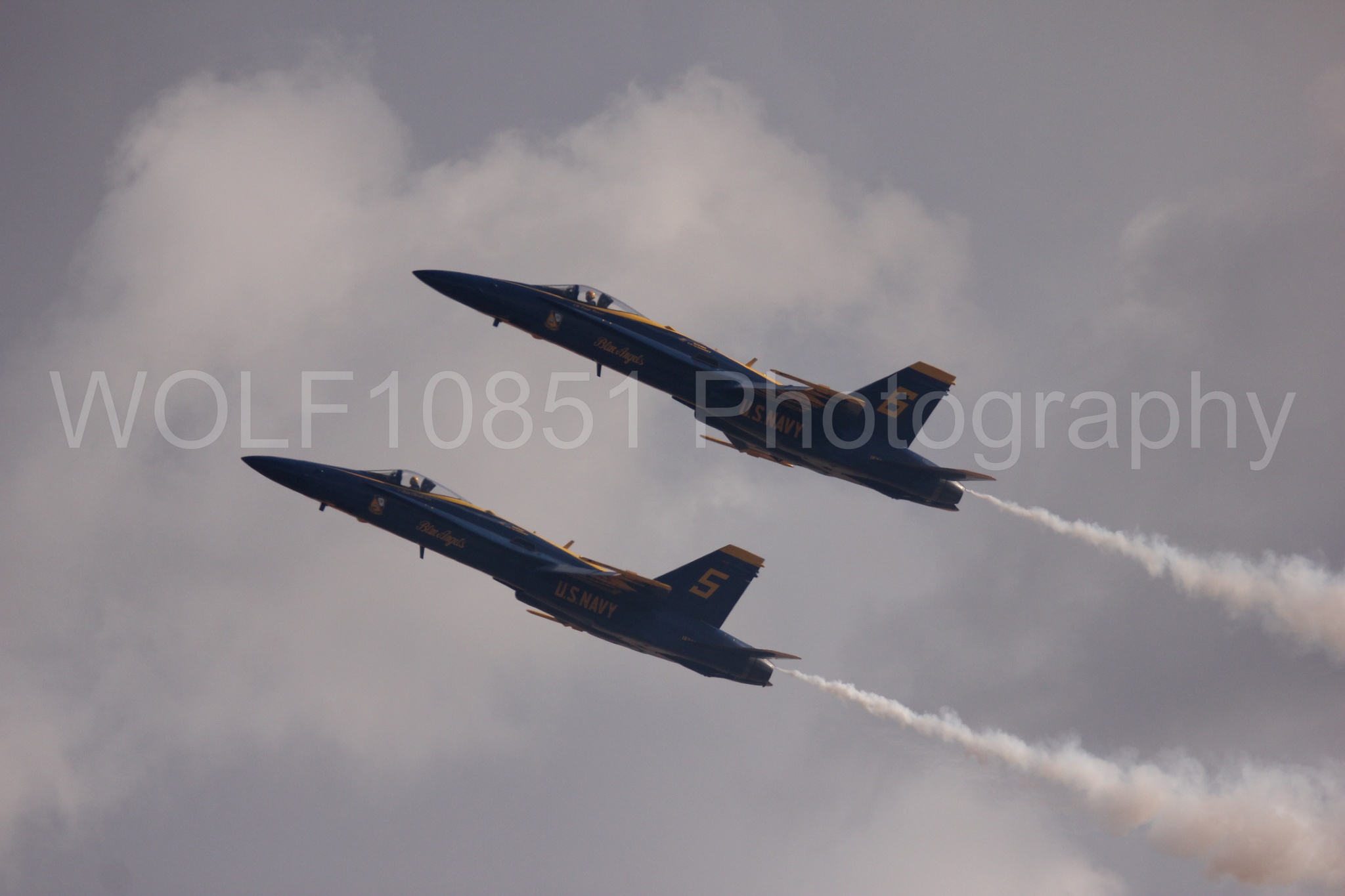 Aviation photography by WOLF10851 featuring F-18 Hornet, Blue Angels, California Capital Airshow 2016, Blue and Gold.