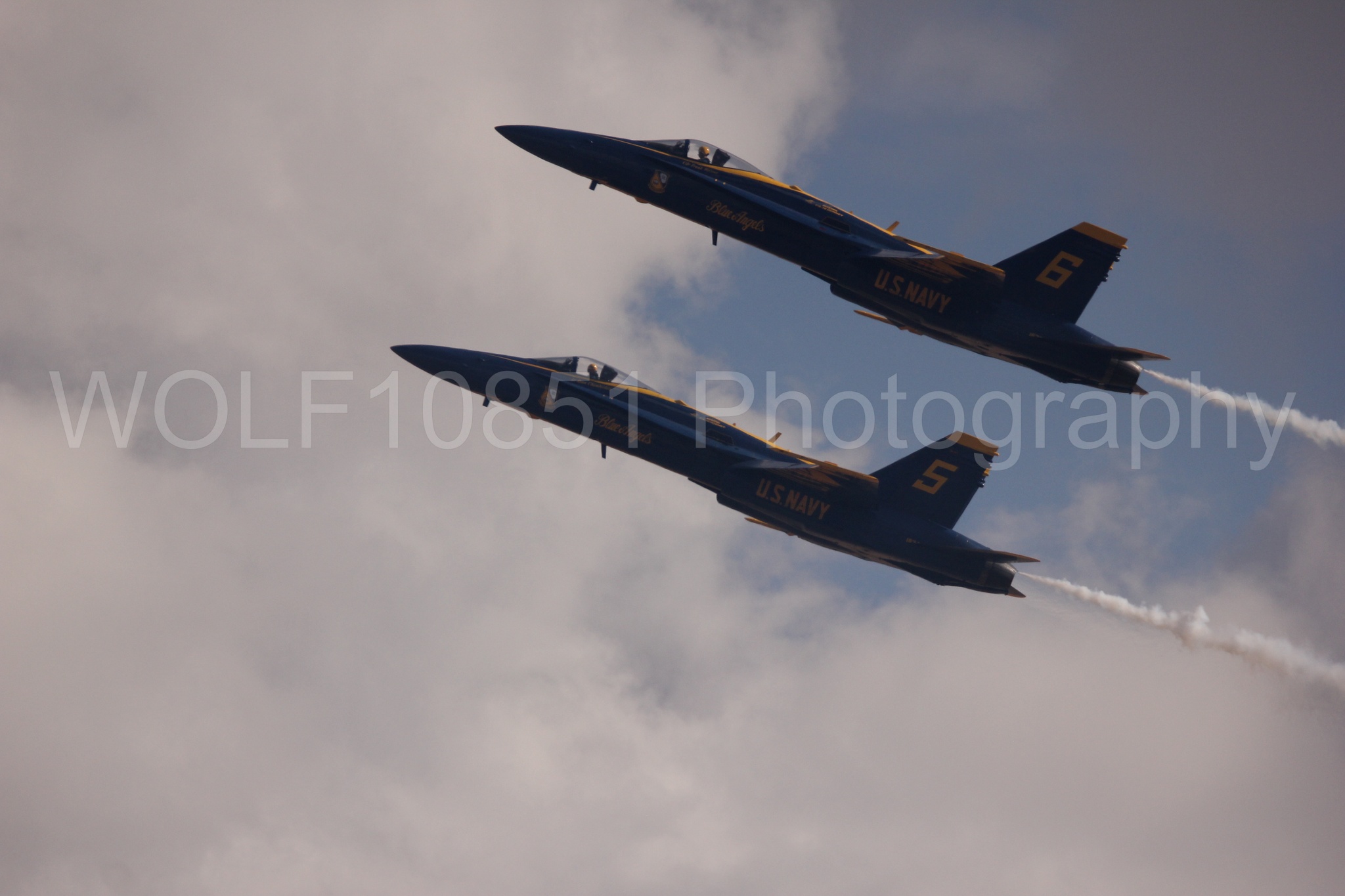 Aviation photography by WOLF10851 featuring F-18 Hornet, Blue Angels, California Capital Airshow 2016, Blue and Gold.