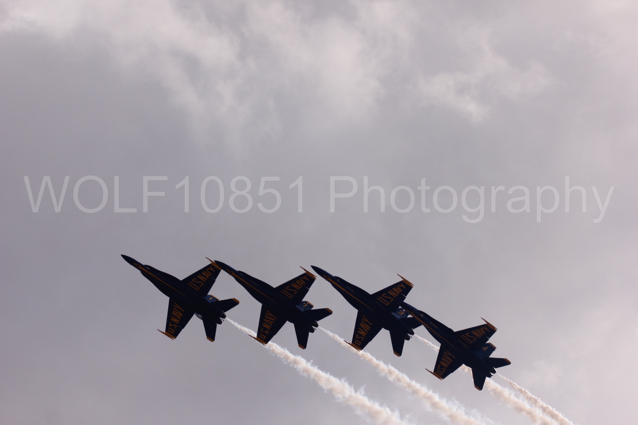 Aviation photography by WOLF10851 featuring F-18 Hornet, Blue Angels, California Capital Airshow 2016, Blue and Gold.