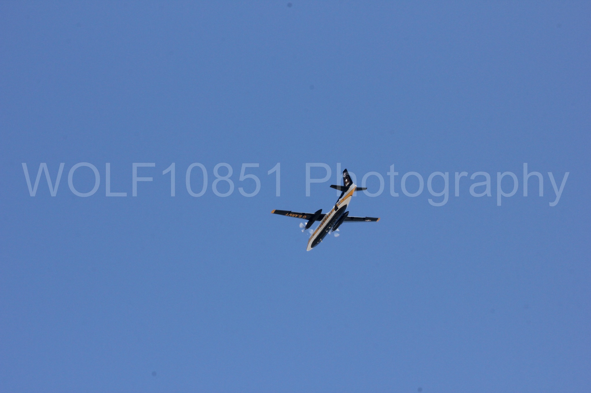 Aviation photography by WOLF10851 featuring California Capital Airshow 2016, C-31, Golden Knights.