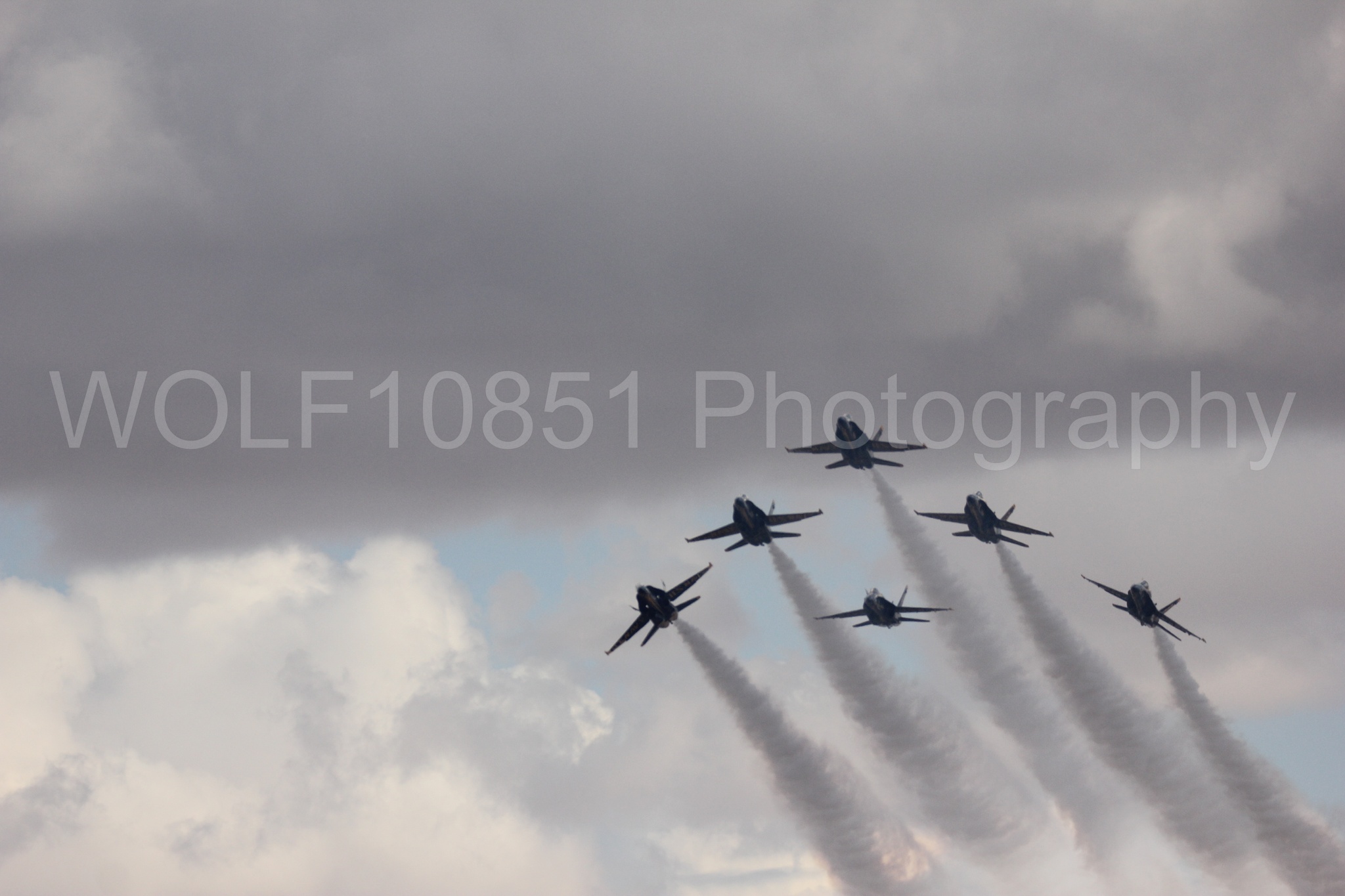Aviation photography by WOLF10851 featuring F-18 Hornet, Blue Angels, California Capital Airshow 2016, Blue and Gold.