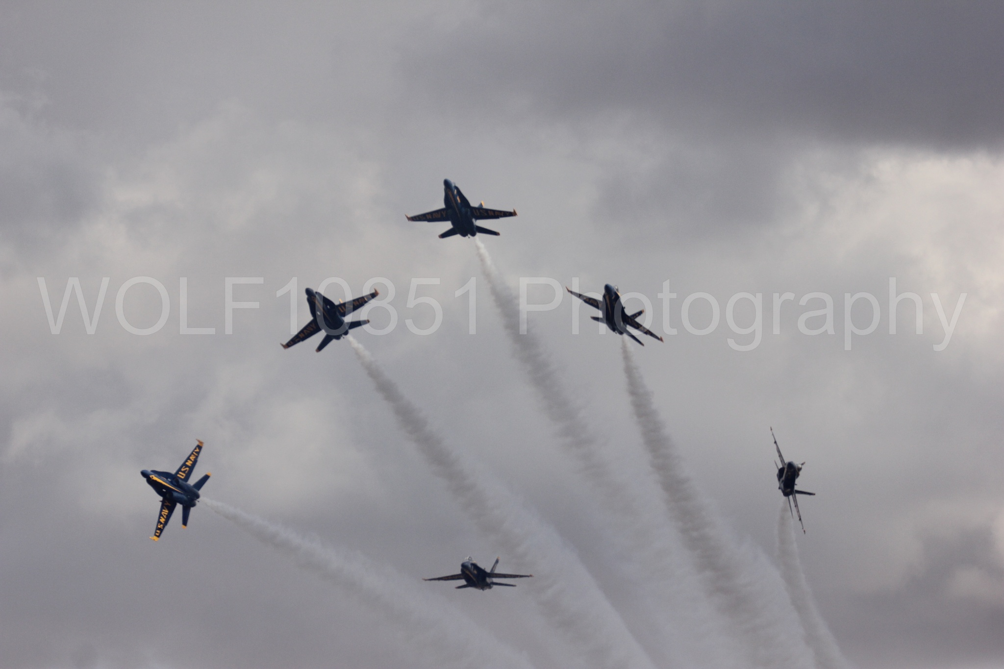 Aviation photography by WOLF10851 featuring F-18 Hornet, Blue Angels, California Capital Airshow 2016, Blue and Gold.