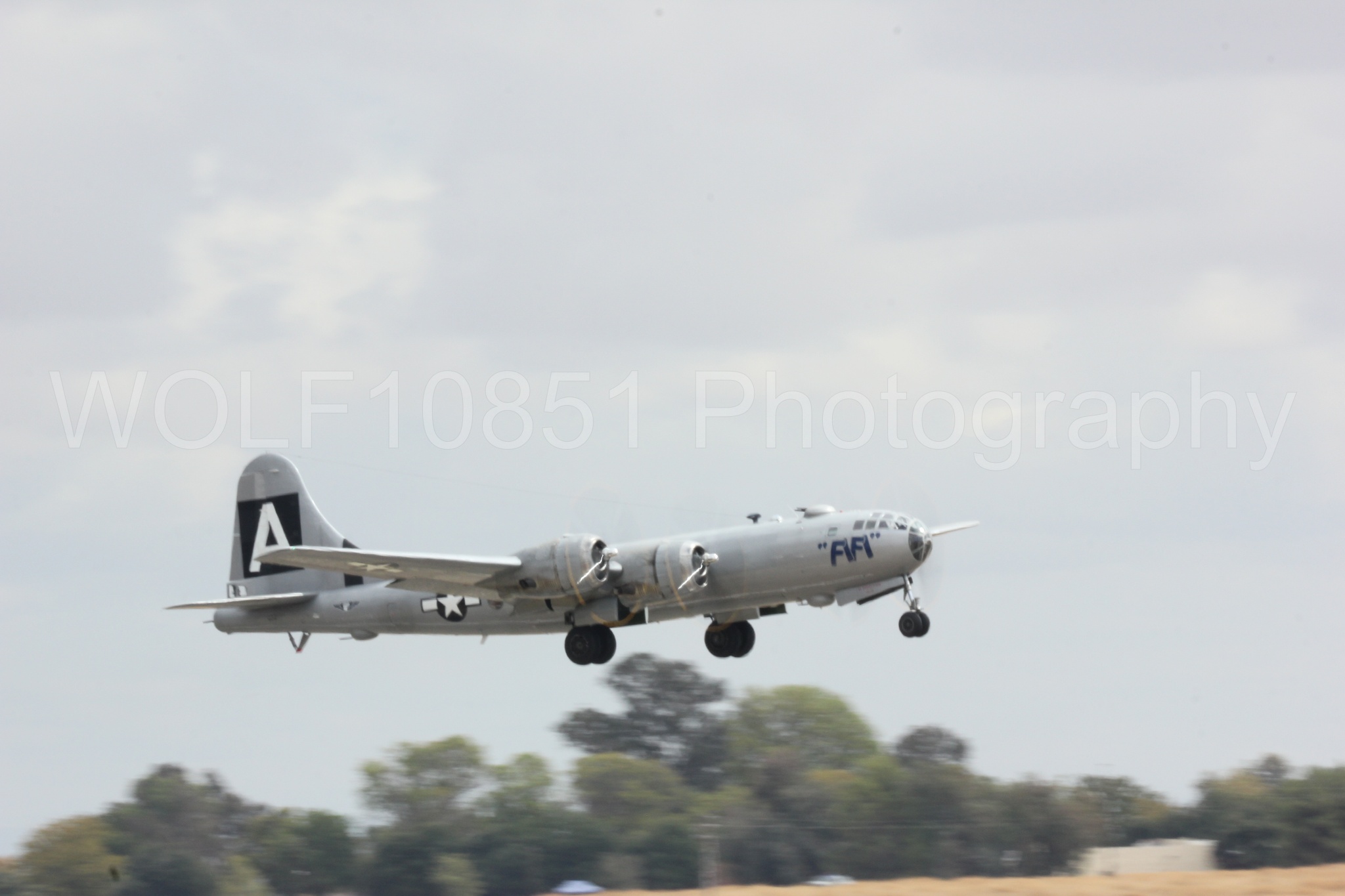 Aviation photography by WOLF10851 featuring California Capital Airshow 2016, B-29 SuperFortress, FIFI.
