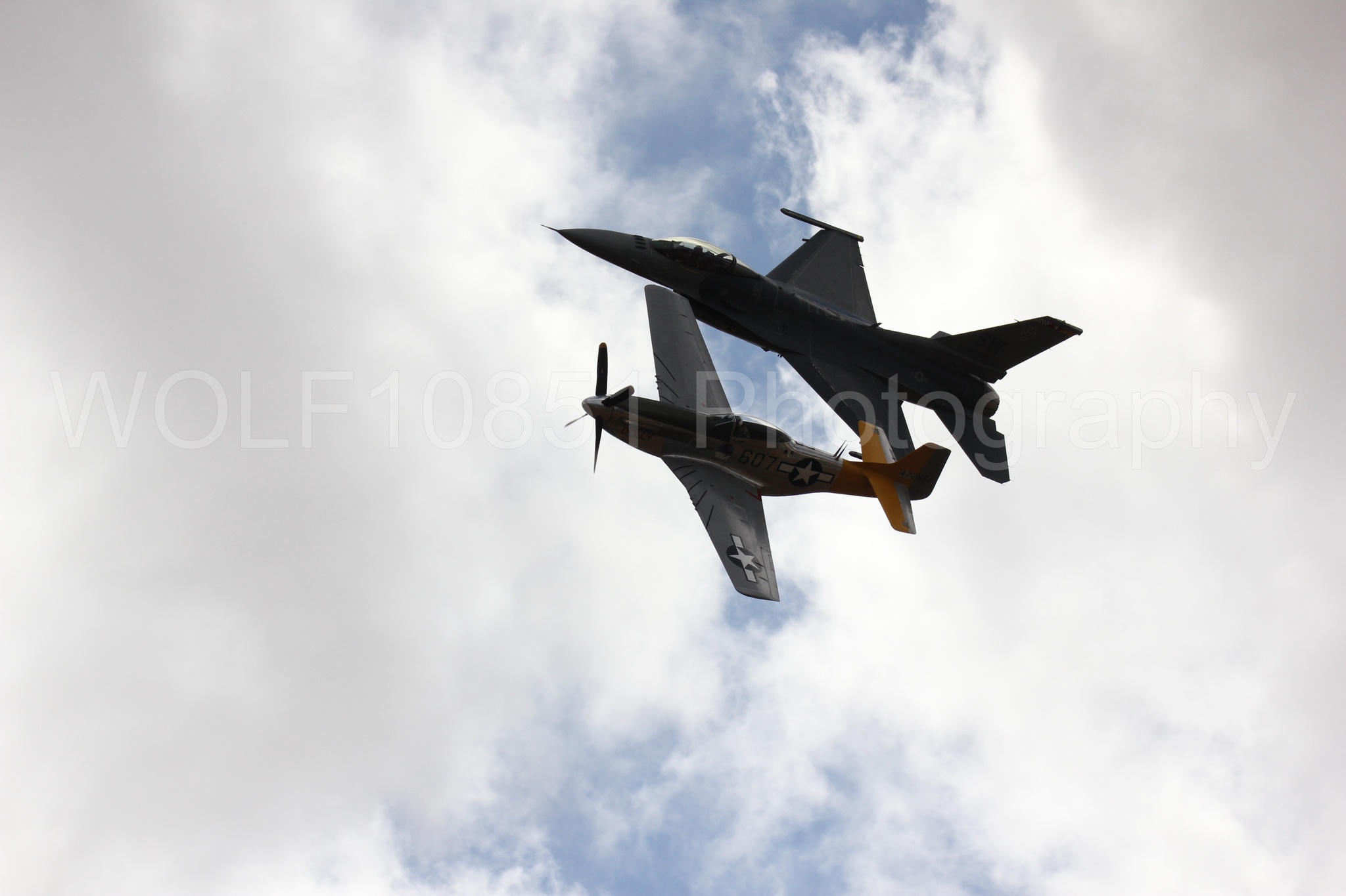 Aviation photography by WOLF10851 featuring Heritage Flight, F-16 Fighting Falcon, P-51 Mustang, California Capital Airshow 2016, Spam Can.