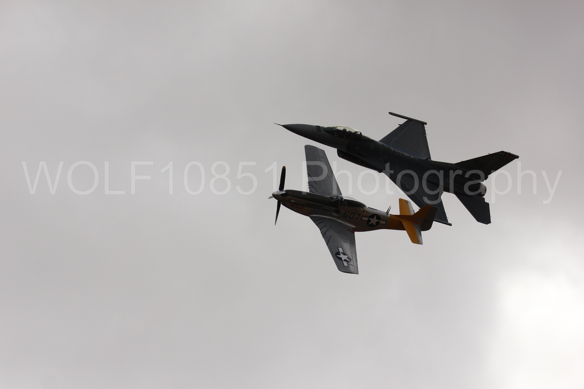 Aviation photography by WOLF10851 featuring Heritage Flight, F-16 Fighting Falcon, P-51 Mustang, California Capital Airshow 2016, Spam Can.