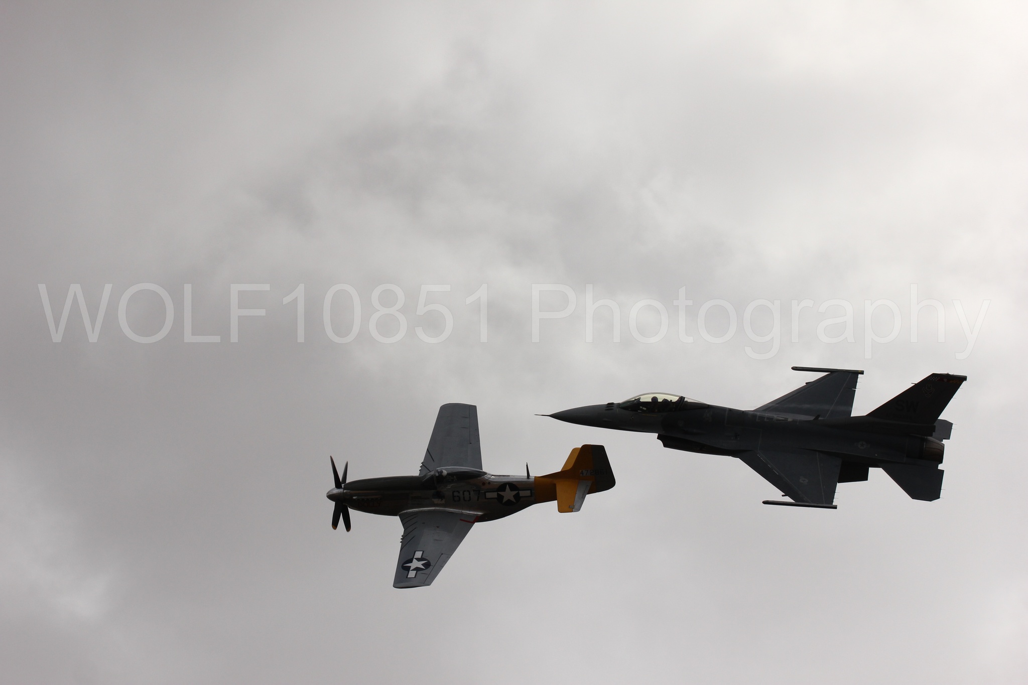 Aviation photography by WOLF10851 featuring Heritage Flight, F-16 Fighting Falcon, P-51 Mustang, California Capital Airshow 2016, Spam Can.