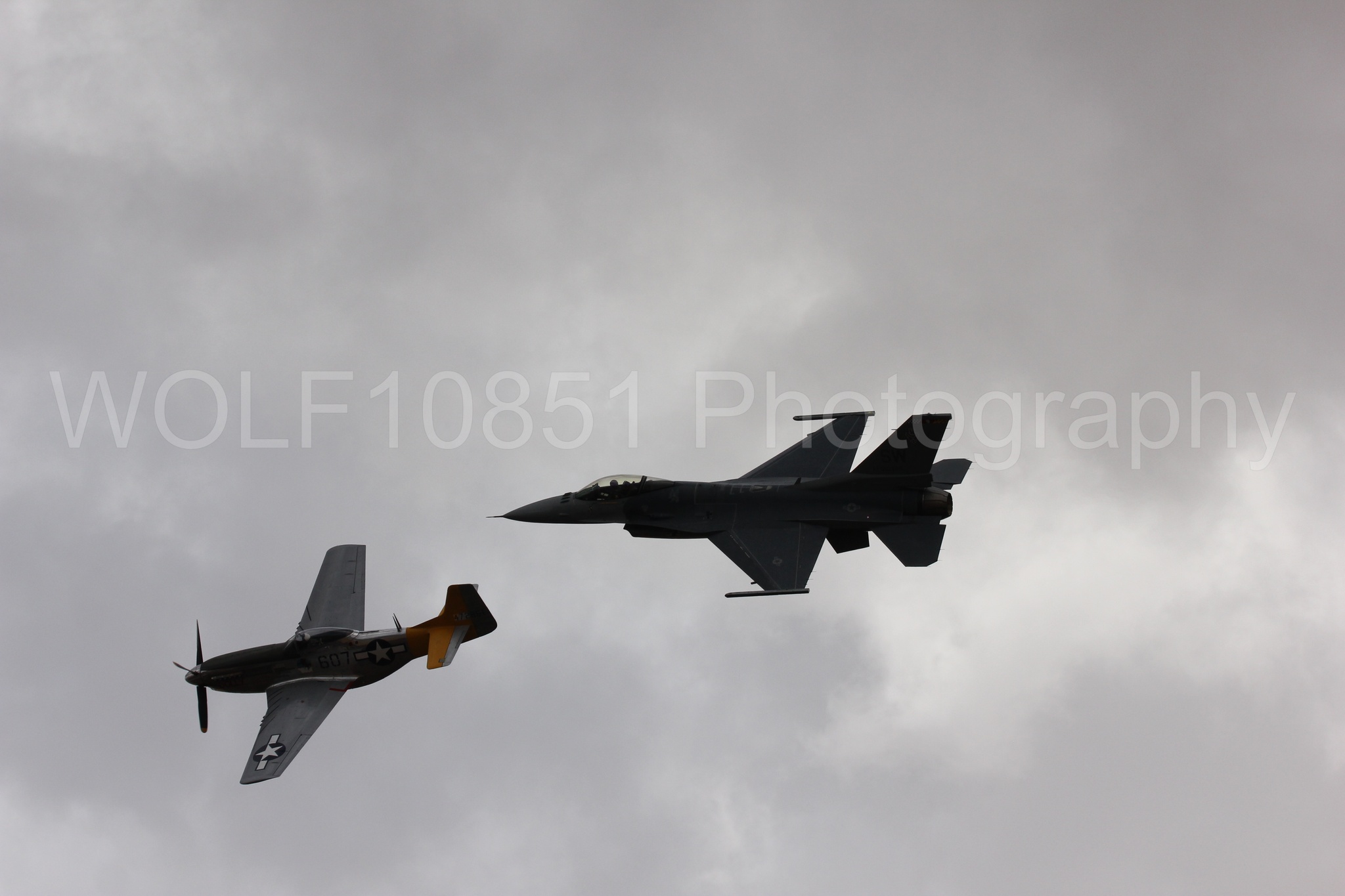 Aviation photography by WOLF10851 featuring Heritage Flight, F-16 Fighting Falcon, P-51 Mustang, California Capital Airshow 2016, Spam Can.