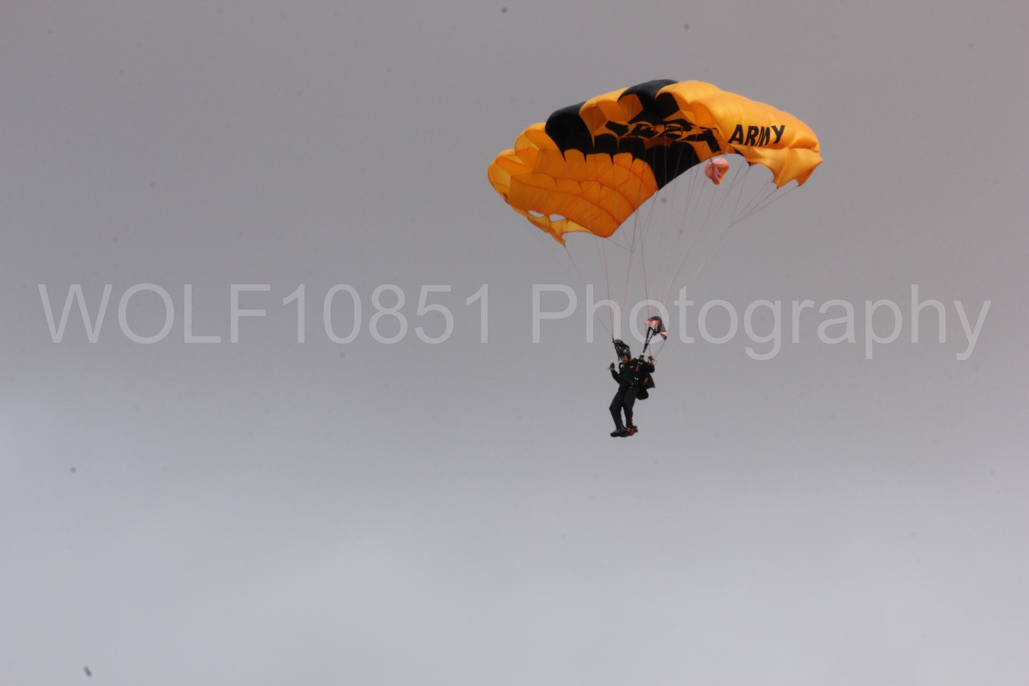 Aviation photography by WOLF10851 featuring California Capital Airshow 2016.