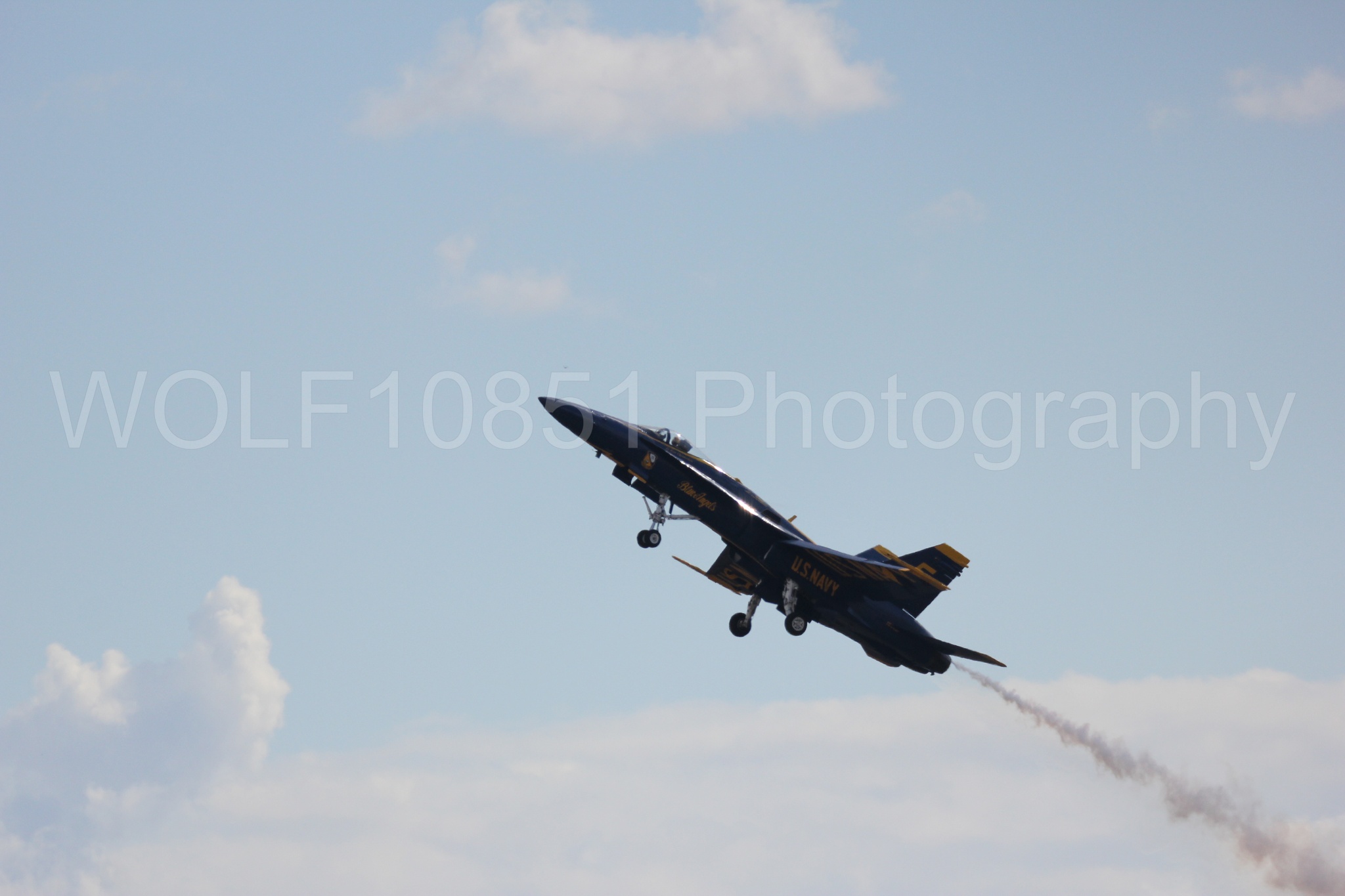 Aviation photography by WOLF10851 featuring F-18 Hornet, Blue Angels, California Capital Airshow 2016, Blue and Gold.