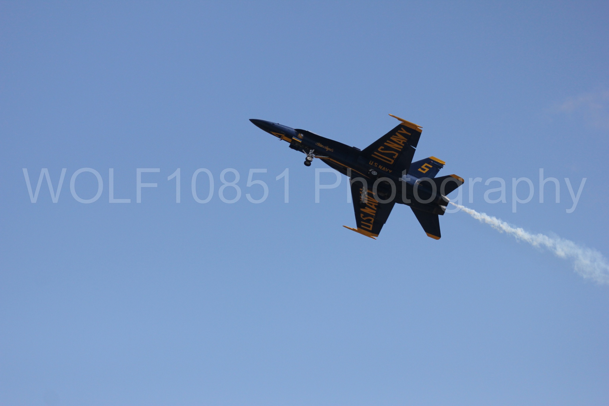 Aviation photography by WOLF10851 featuring F-18 Hornet, Blue Angels, California Capital Airshow 2016, Blue and Gold.