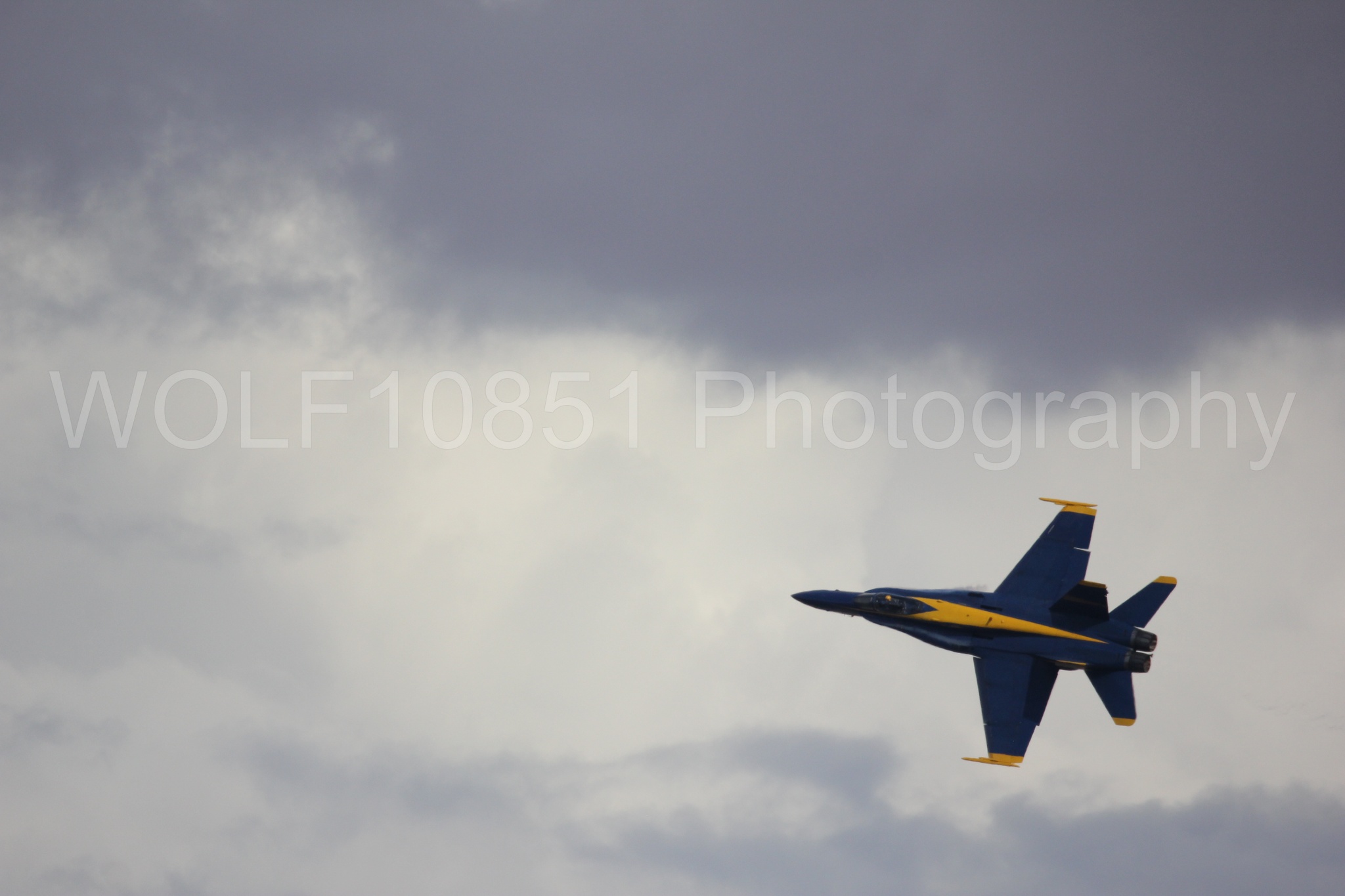 Aviation photography by WOLF10851 featuring F-18 Hornet, Blue Angels, California Capital Airshow 2016, Blue and Gold.