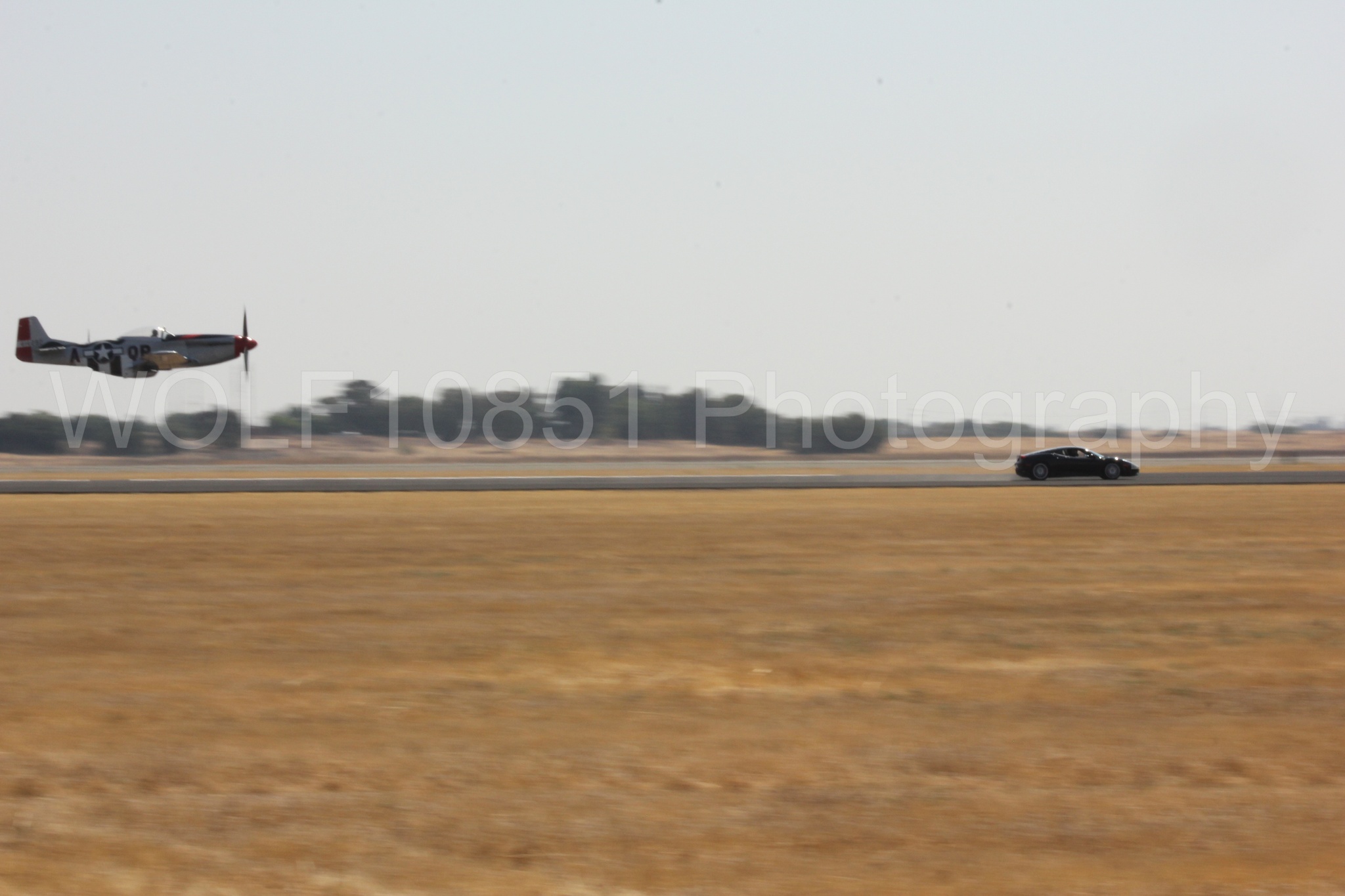 Aviation photography by WOLF10851 featuring P-51 Mustang, ManO'War, California Capital Airshow 2017.