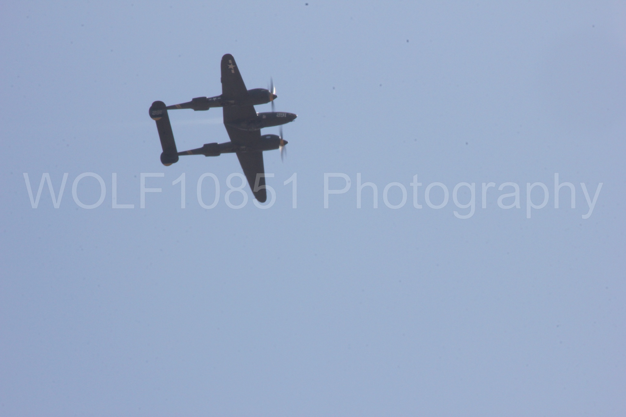 Aviation photography by WOLF10851 featuring P-38 Lightning, 23 Skidoo, California Capital Airshow 2017.