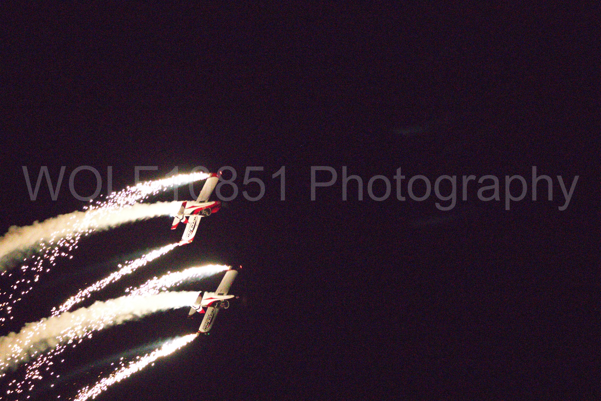 Aviation photography by WOLF10851 featuring California Capital Airshow 2018, Night time Air Show, Van RV-8, Redline Airshows.