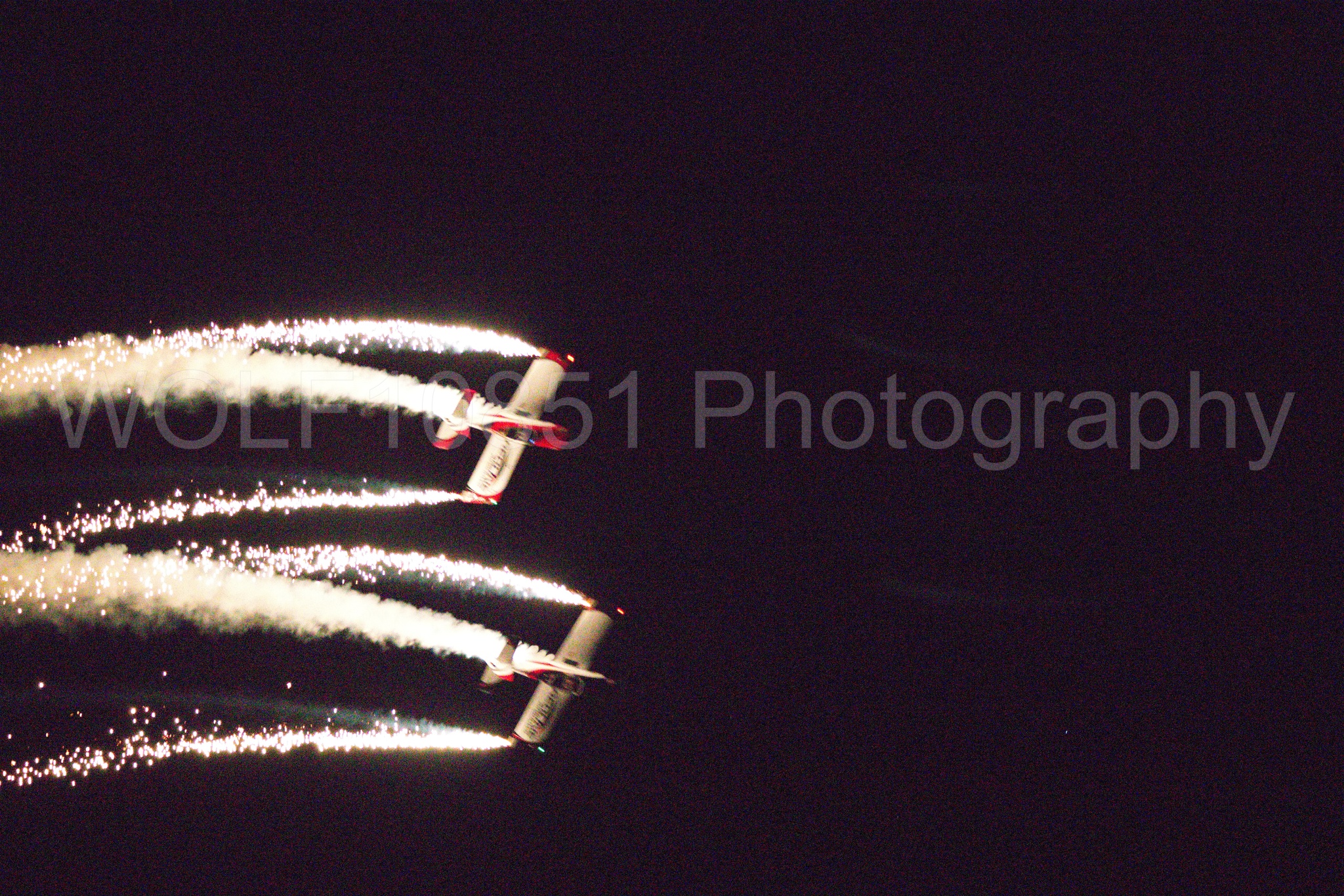 Aviation photography by WOLF10851 featuring California Capital Airshow 2018, Night time Air Show, Van RV-8, Redline Airshows.