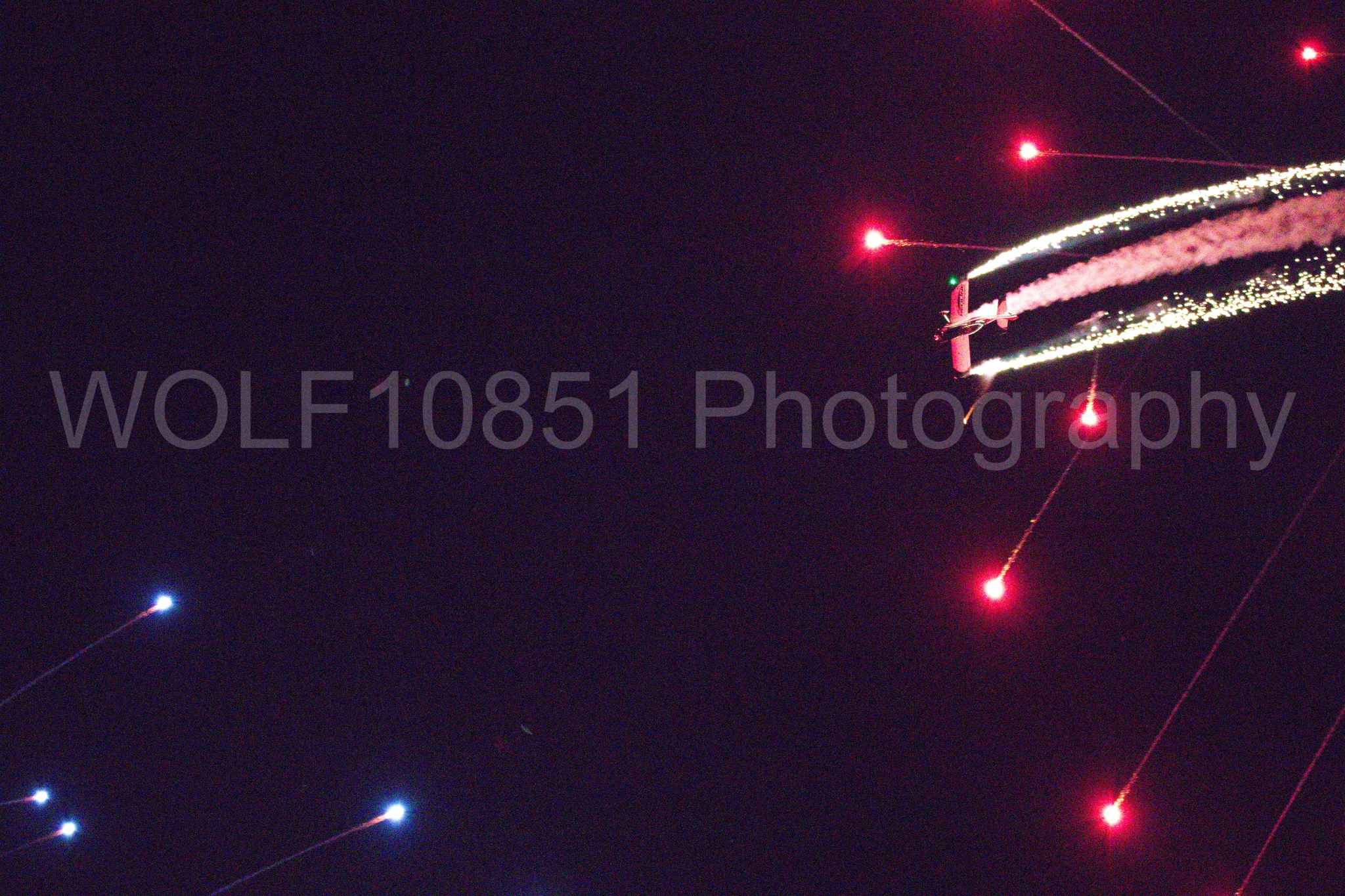 Aviation photography by WOLF10851 featuring California Capital Airshow 2018, Night time Air Show, Van RV-8, Redline Airshows.