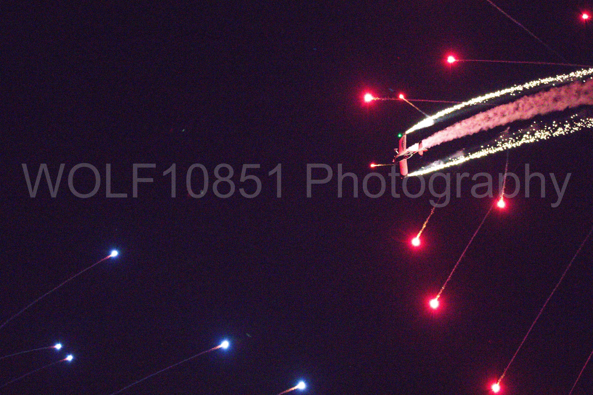 Aviation photography by WOLF10851 featuring California Capital Airshow 2018, Night time Air Show, Van RV-8, Redline Airshows.