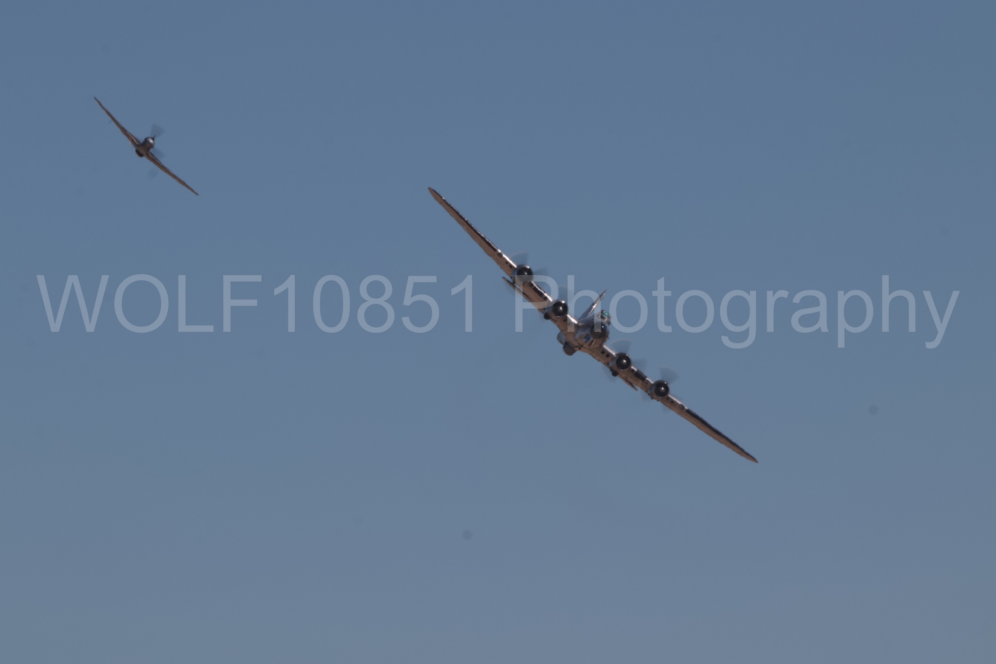 Aviation photography by WOLF10851 featuring P-51 Mustang, California Capital Airshow 2018, B-17 Flying Fortress, Mrs Virginia, Sentimental Journey.