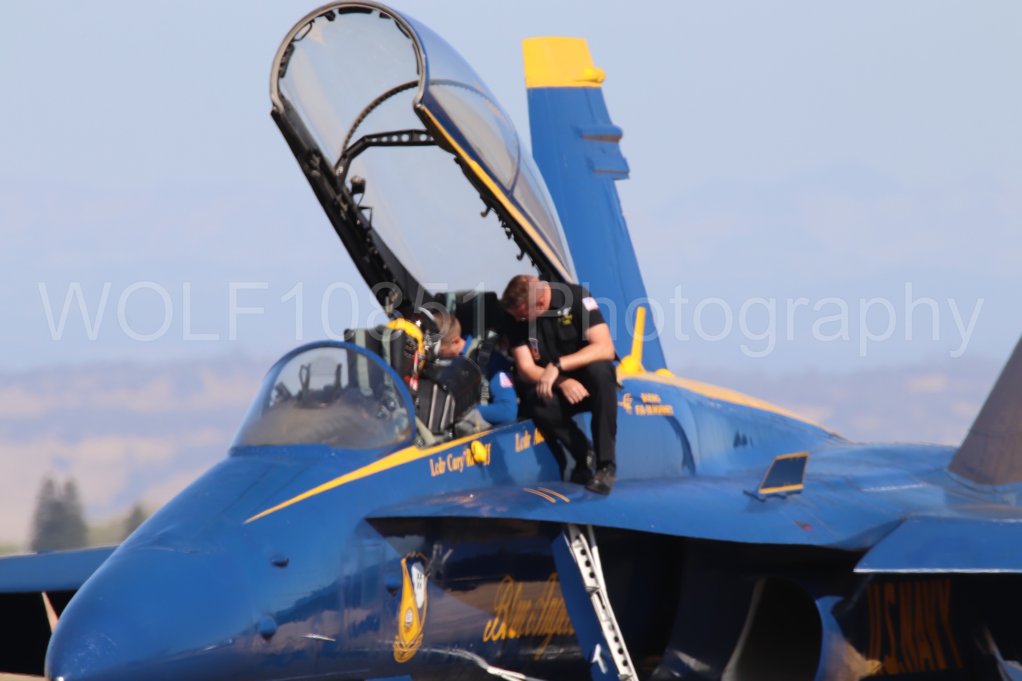 Aviation photography by WOLF10851 featuring F-18 Hornet, Blue Angels, Blue and Gold, California Capital Airshow 2019.
