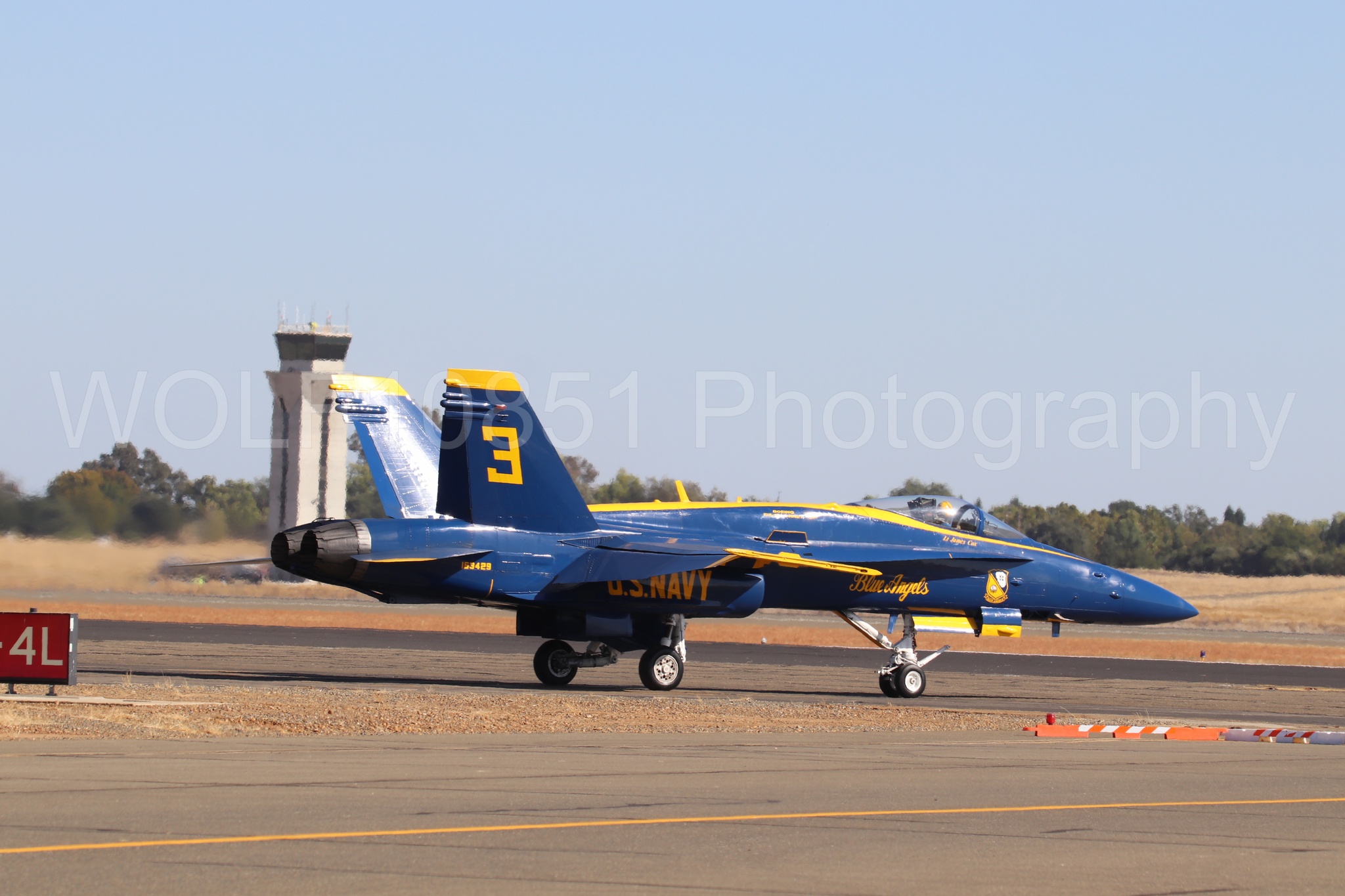 Aviation photography by WOLF10851 featuring F-18 Hornet, Blue Angels, Blue and Gold, California Capital Airshow 2019.