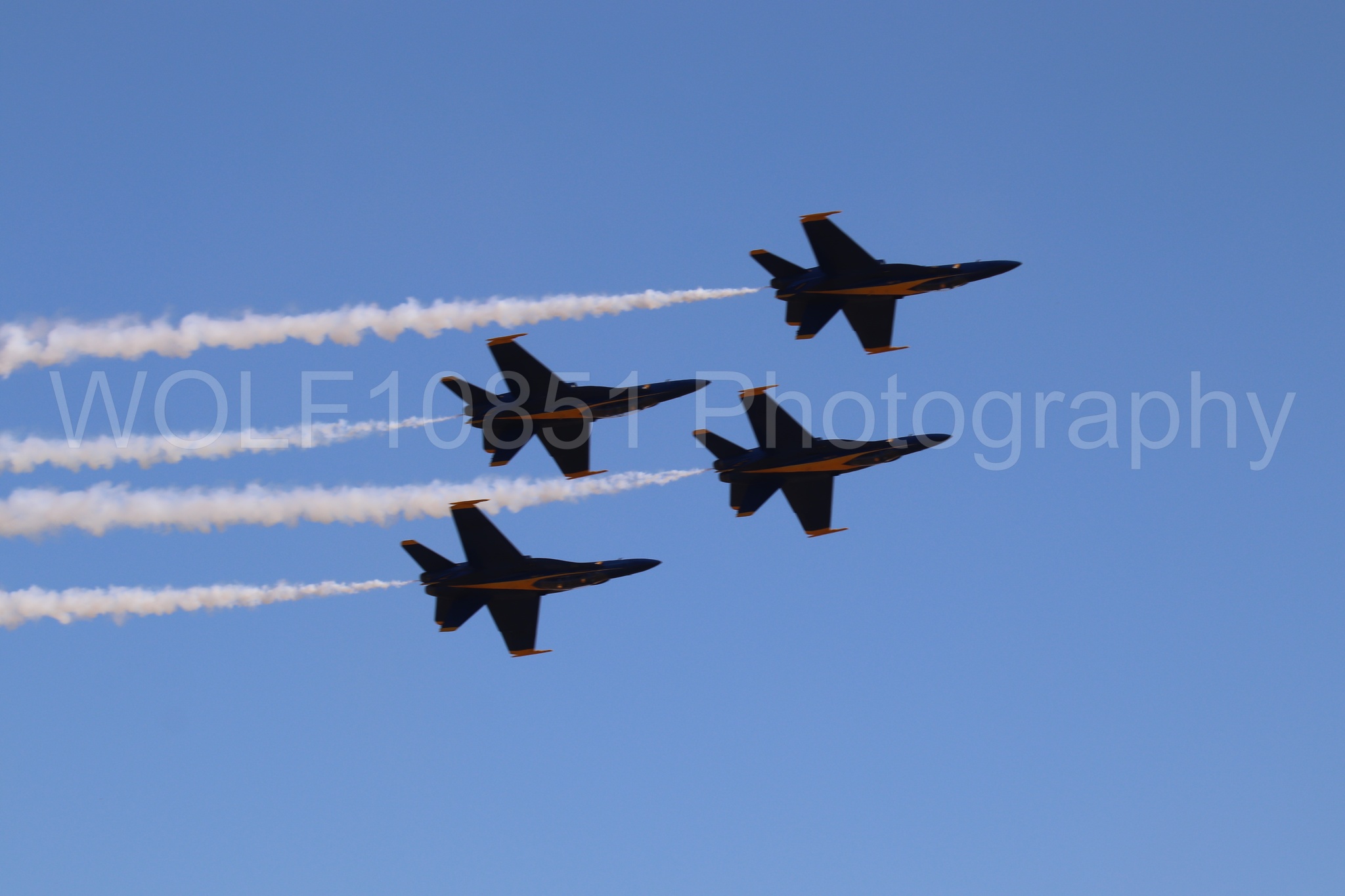 Aviation photography by WOLF10851 featuring F-18 Hornet, Blue Angels, Blue and Gold, California Capital Airshow 2019.