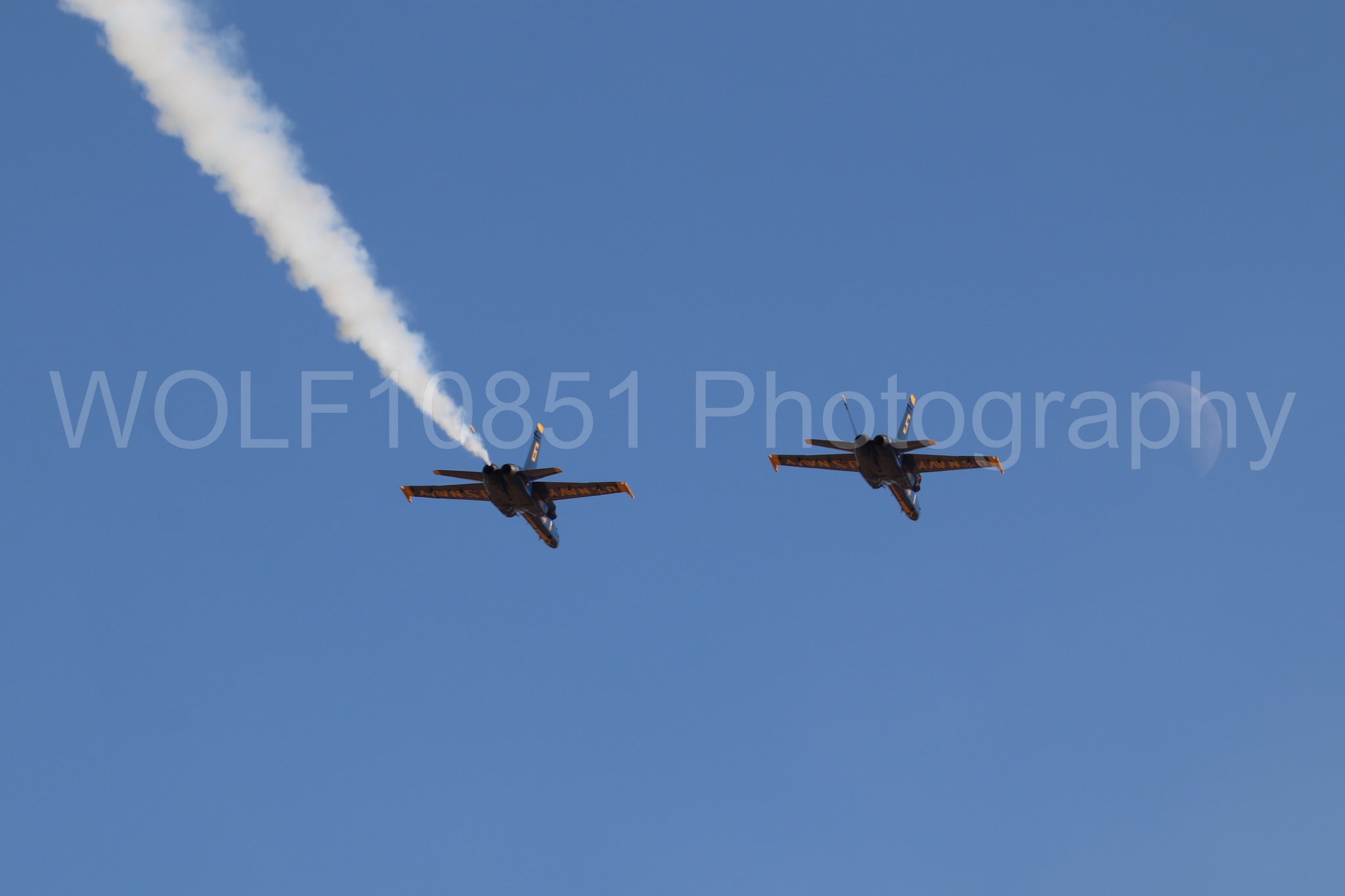 Aviation photography by WOLF10851 featuring F-18 Hornet, Blue Angels, Blue and Gold, California Capital Airshow 2019.