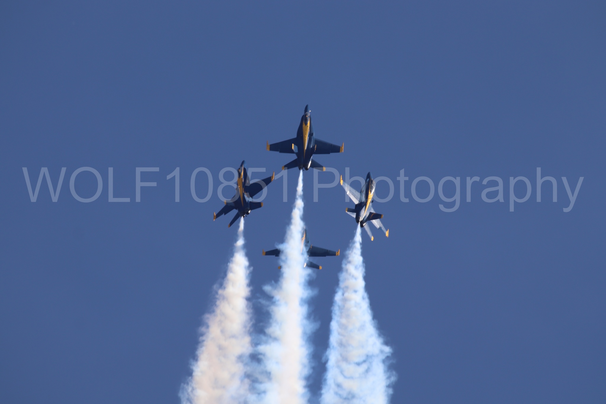 Aviation photography by WOLF10851 featuring F-18 Hornet, Blue Angels, Blue and Gold, California Capital Airshow 2019.