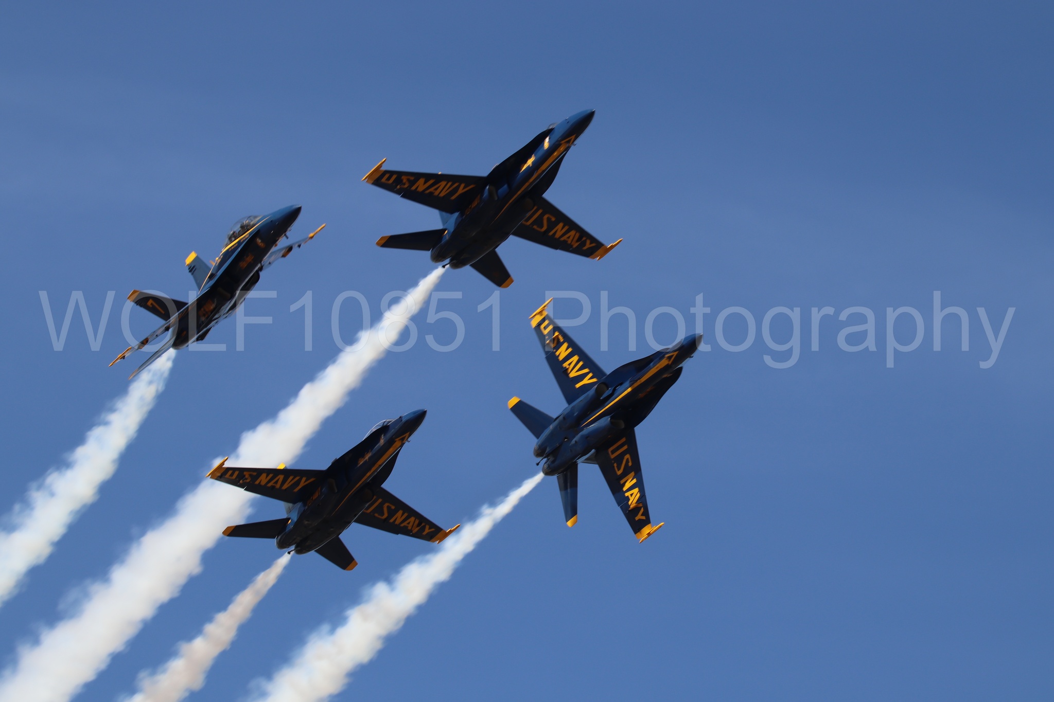Aviation photography by WOLF10851 featuring F-18 Hornet, Blue Angels, Blue and Gold, California Capital Airshow 2019.