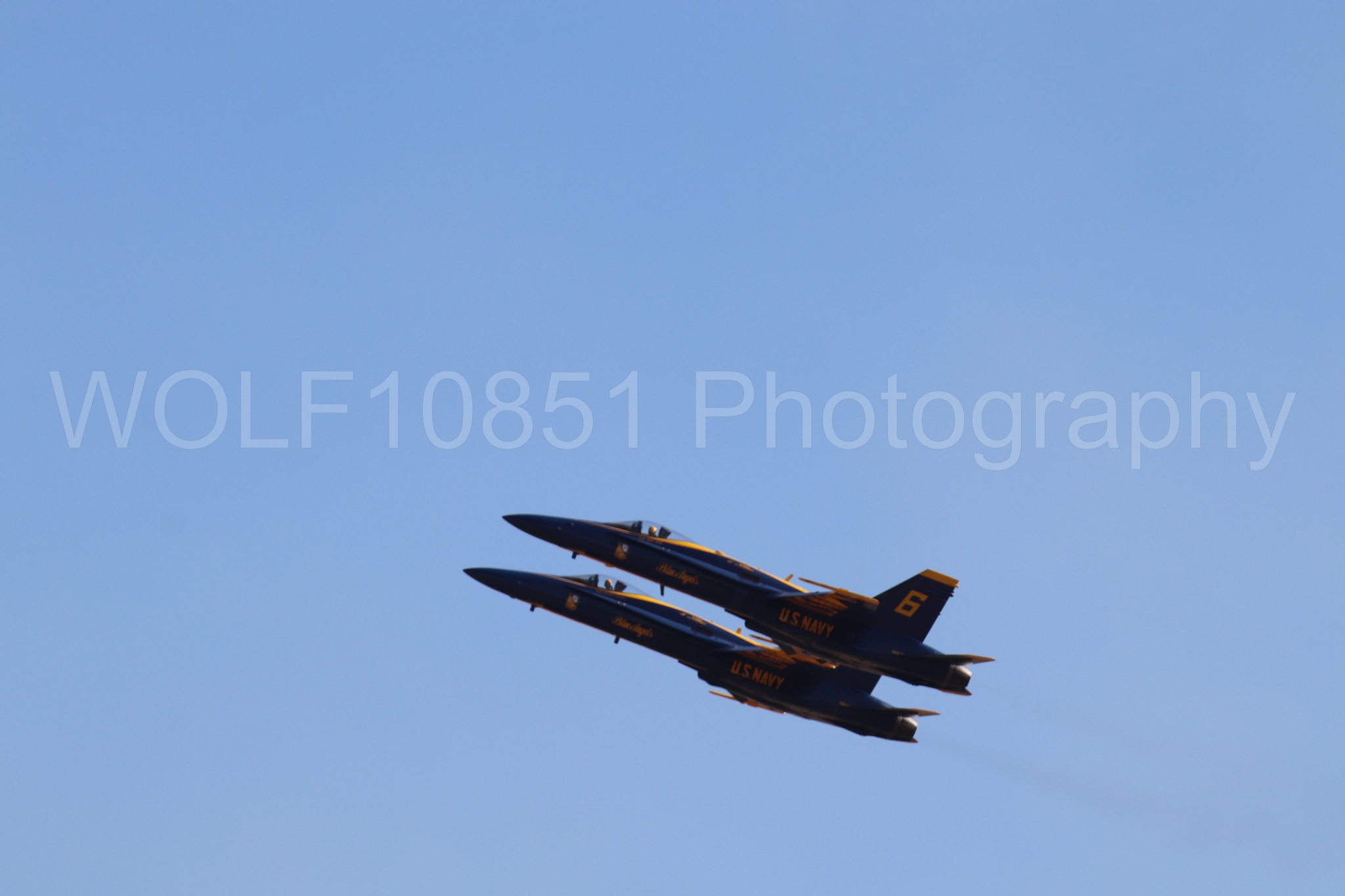 Aviation photography by WOLF10851 featuring F-18 Hornet, Blue Angels, Blue and Gold, California Capital Airshow 2019.