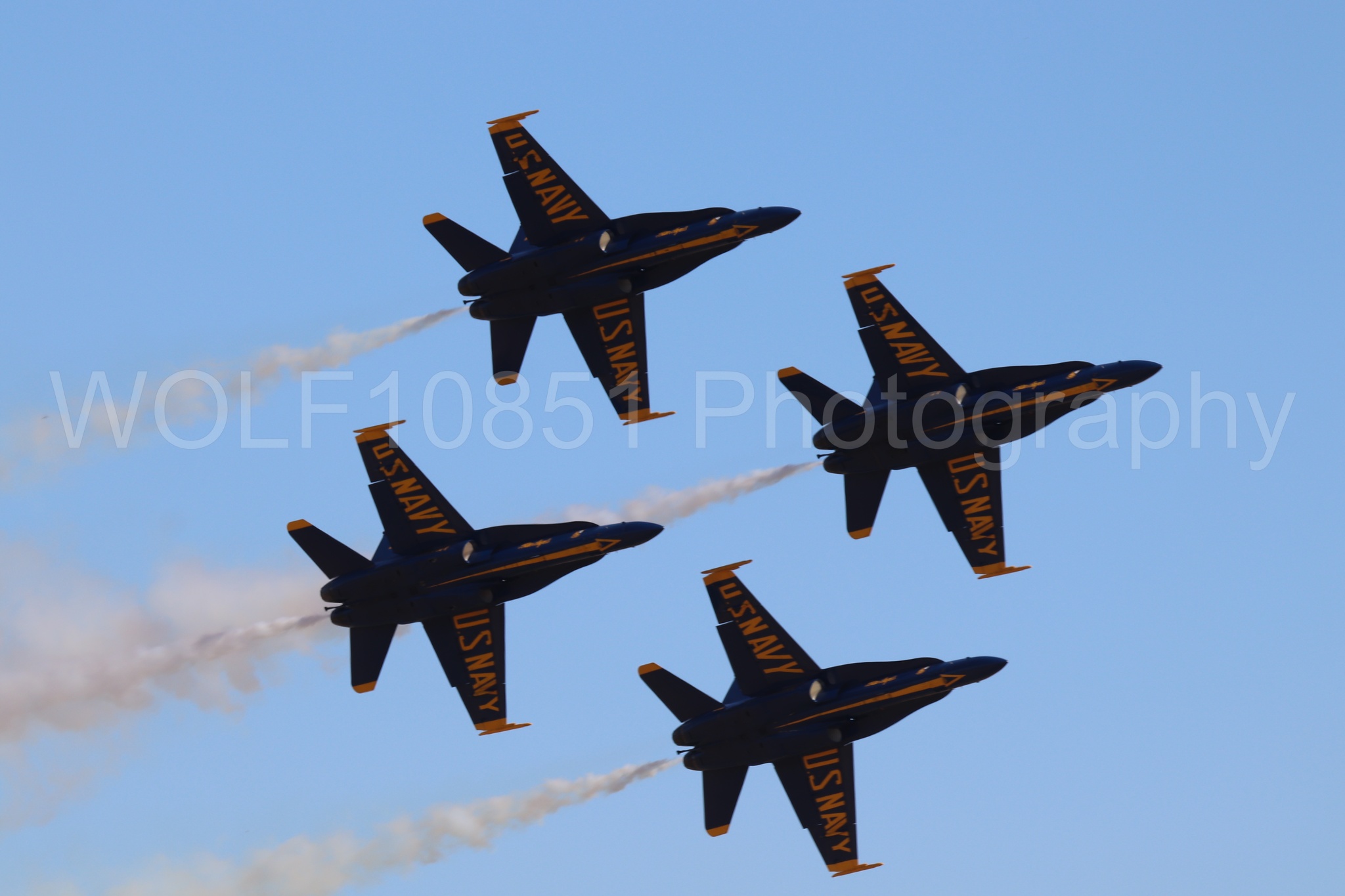 Aviation photography by WOLF10851 featuring F-18 Hornet, Blue Angels, Blue and Gold, California Capital Airshow 2019.