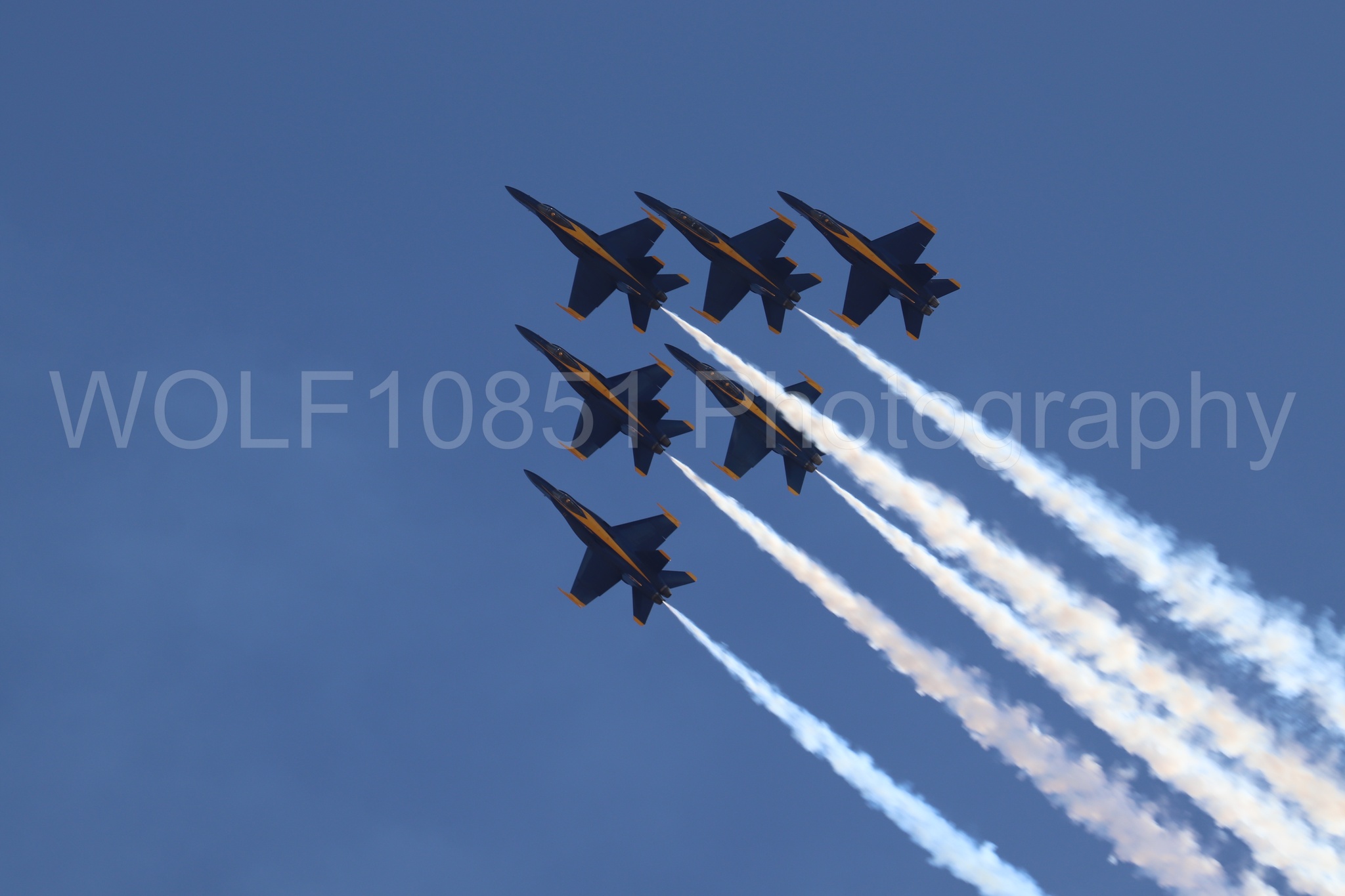Aviation photography by WOLF10851 featuring F-18 Hornet, Blue Angels, Blue and Gold, California Capital Airshow 2019.