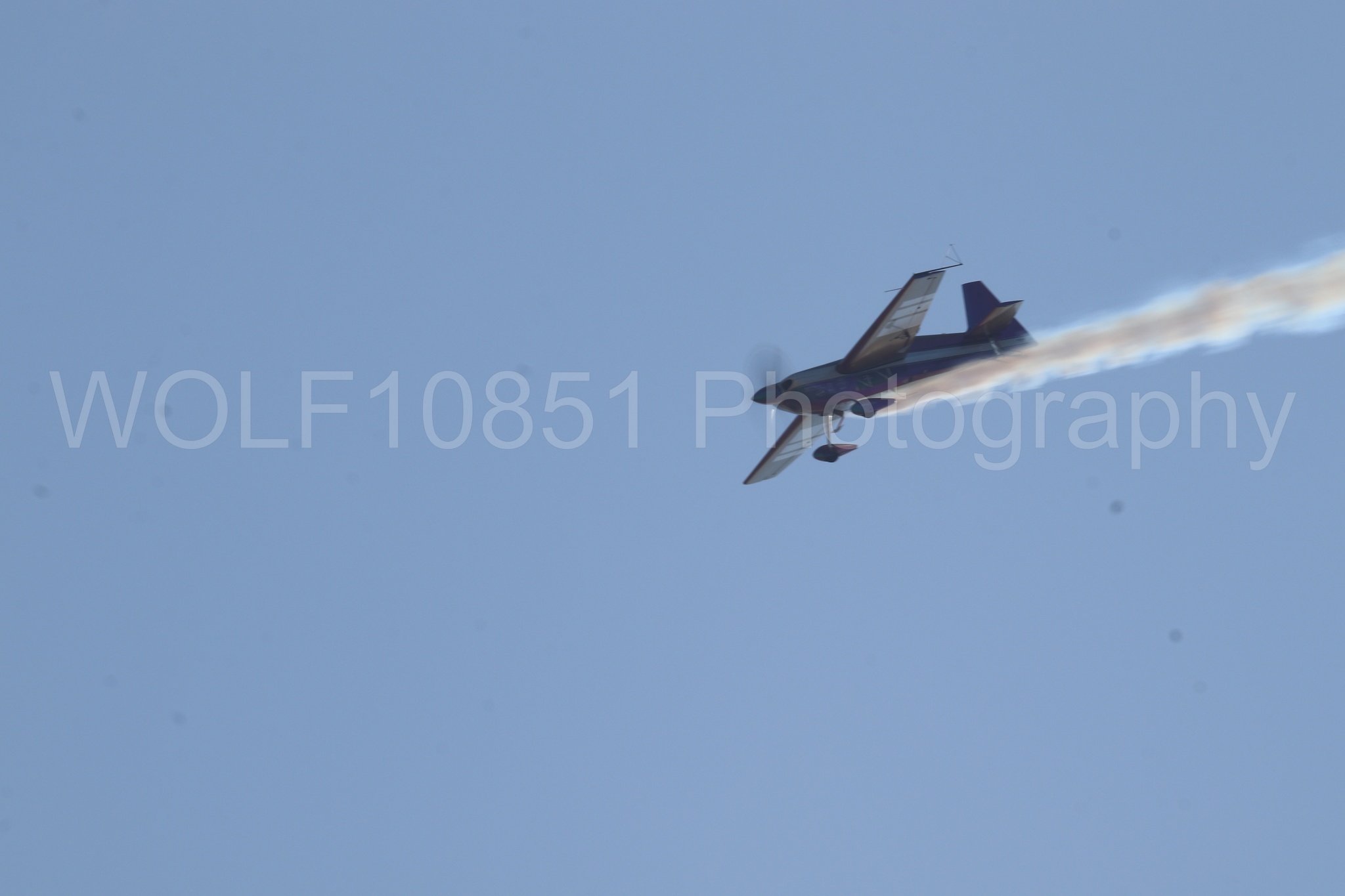 Aviation photography by WOLF10851 featuring Edge 540, Bill Stein, Bill Stein Airshows.