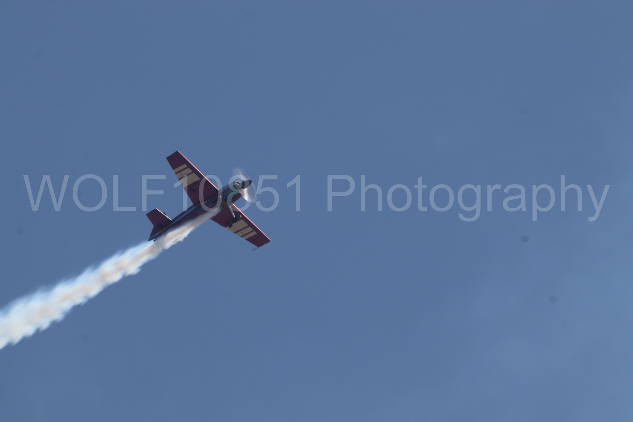 Aviation photography by WOLF10851 featuring Edge 540, Bill Stein, Bill Stein Airshows.