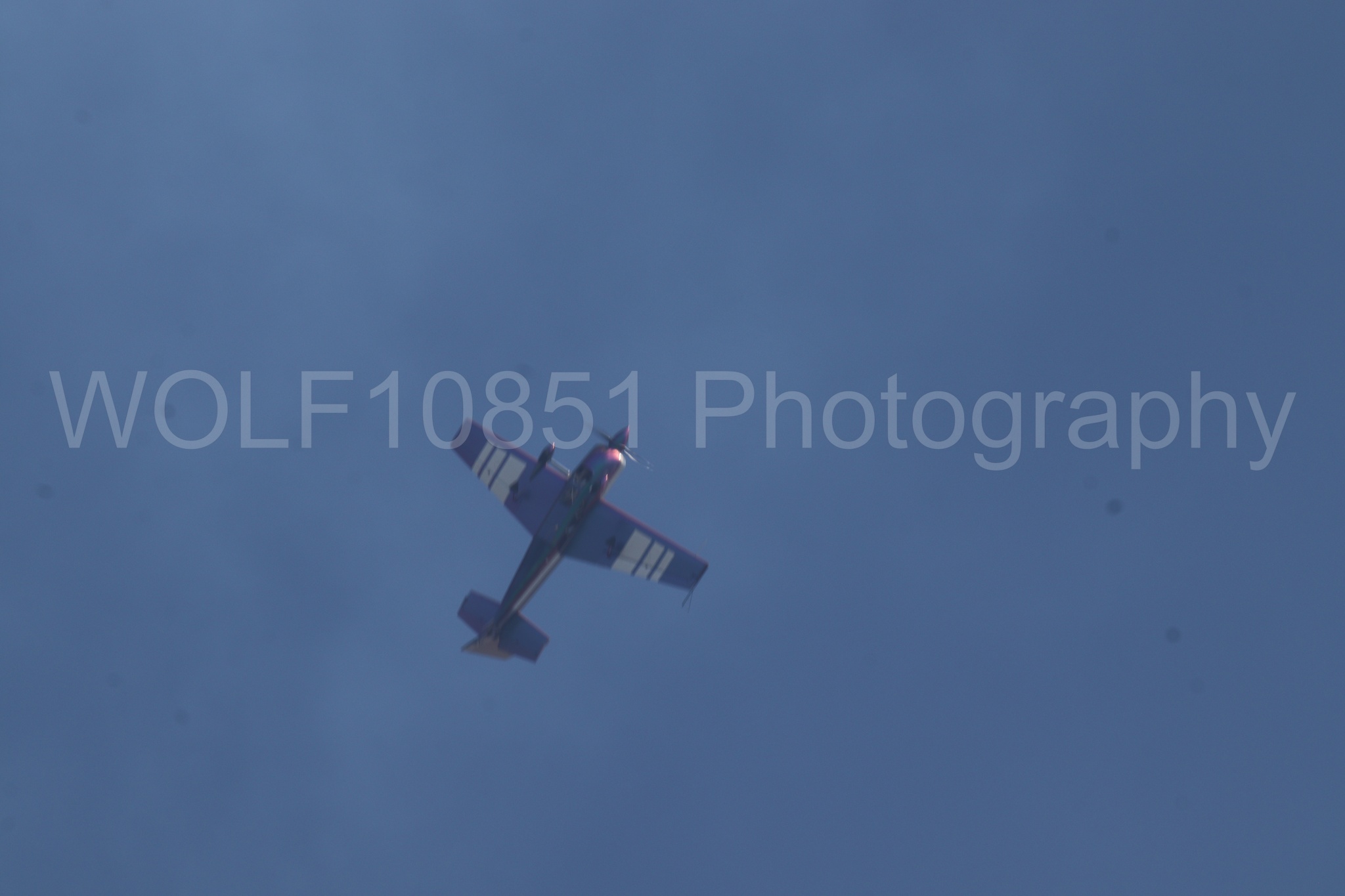 Aviation photography by WOLF10851 featuring Edge 540, Bill Stein, Bill Stein Airshows.