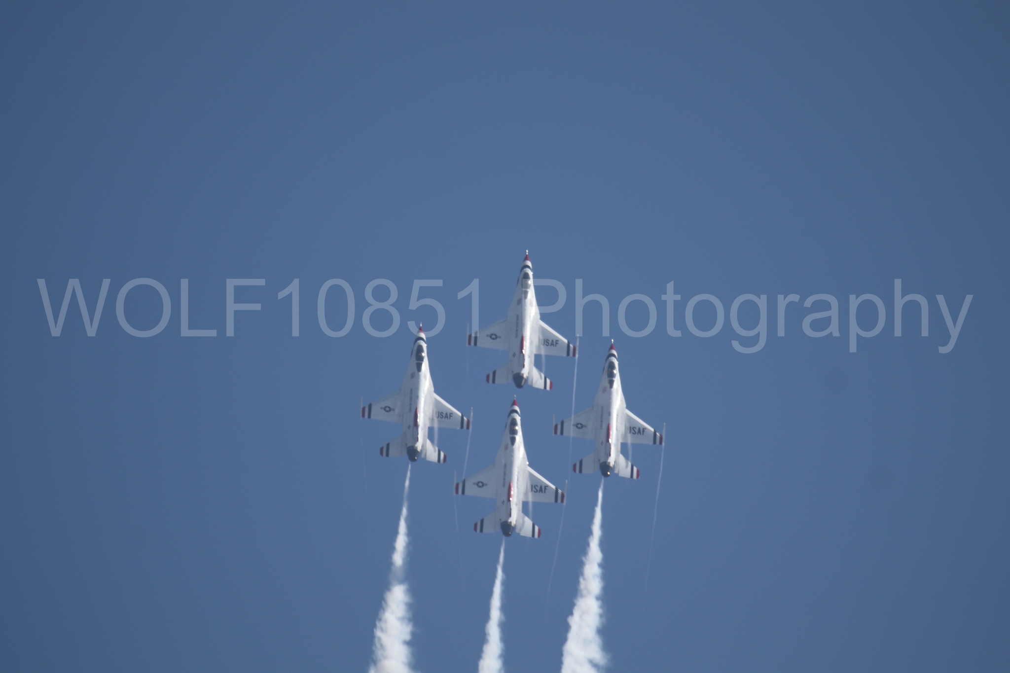 Aviation photography by WOLF10851 featuring F-16 Fighting Falcon, Thunderbirds, California Capital Airshow 2023.