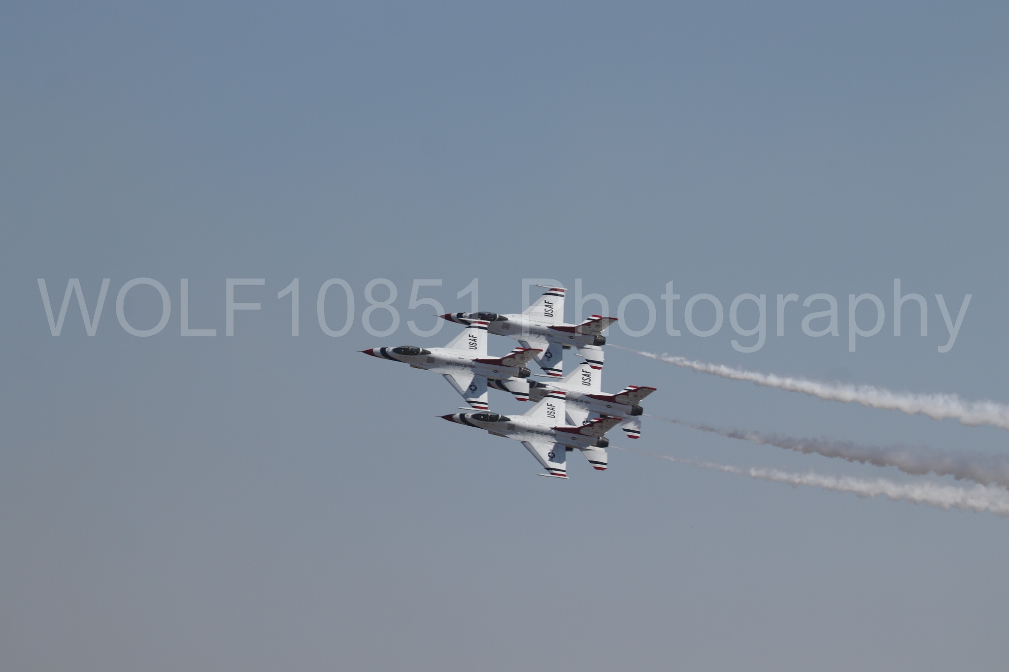 Aviation photography by WOLF10851 featuring F-16 Fighting Falcon, Thunderbirds.