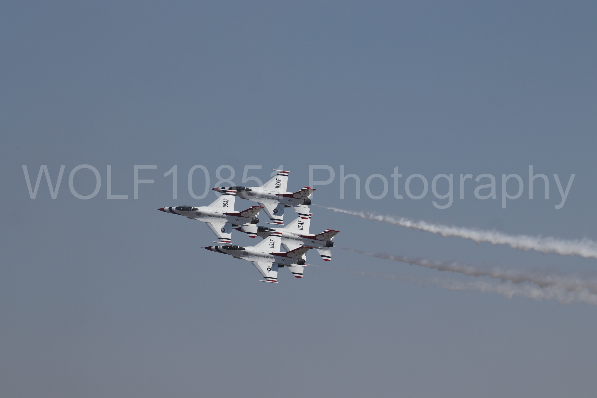 Aviation photography by WOLF10851 featuring F-16 Fighting Falcon, Thunderbirds.